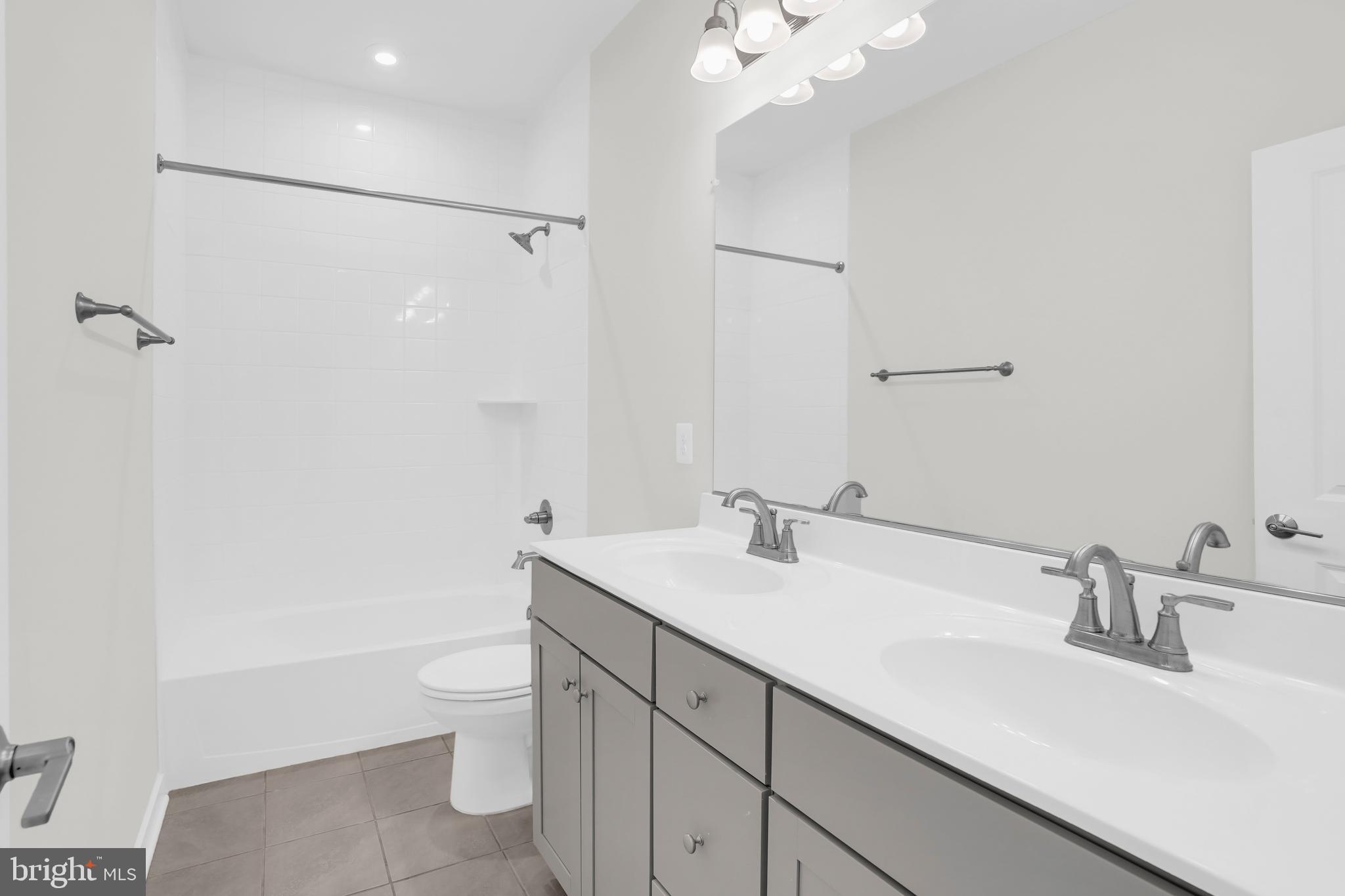 DOWNTOWN BRAMBLETON - Residential Lease