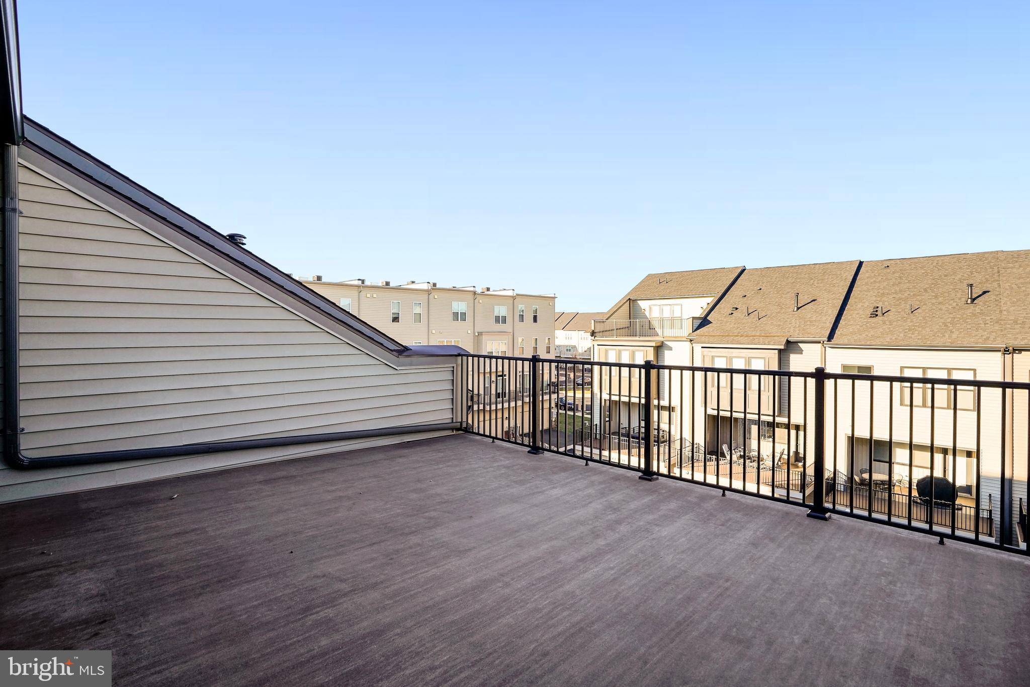 DOWNTOWN BRAMBLETON - Residential Lease