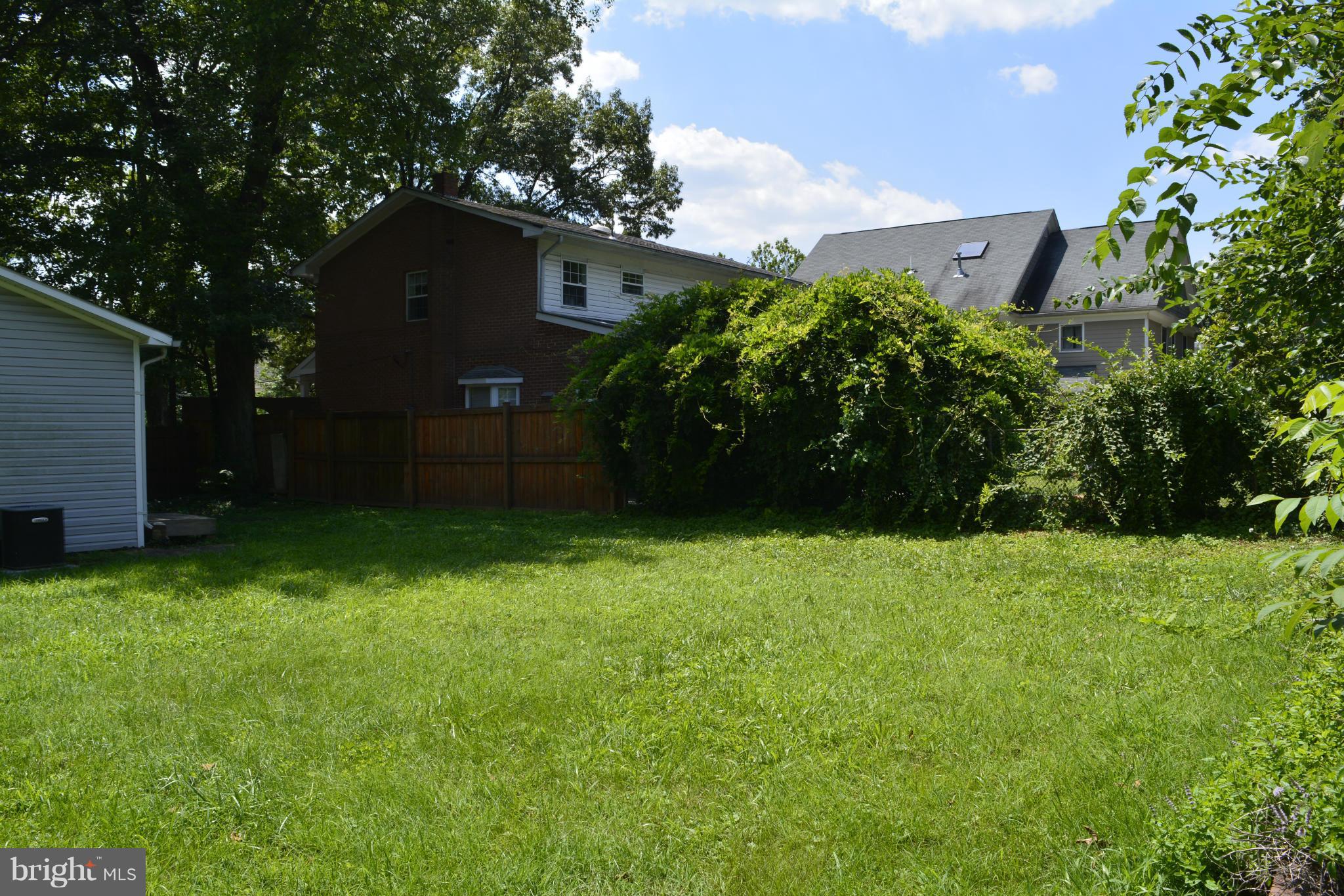 GLEN ECHO HEIGHTS - Residential