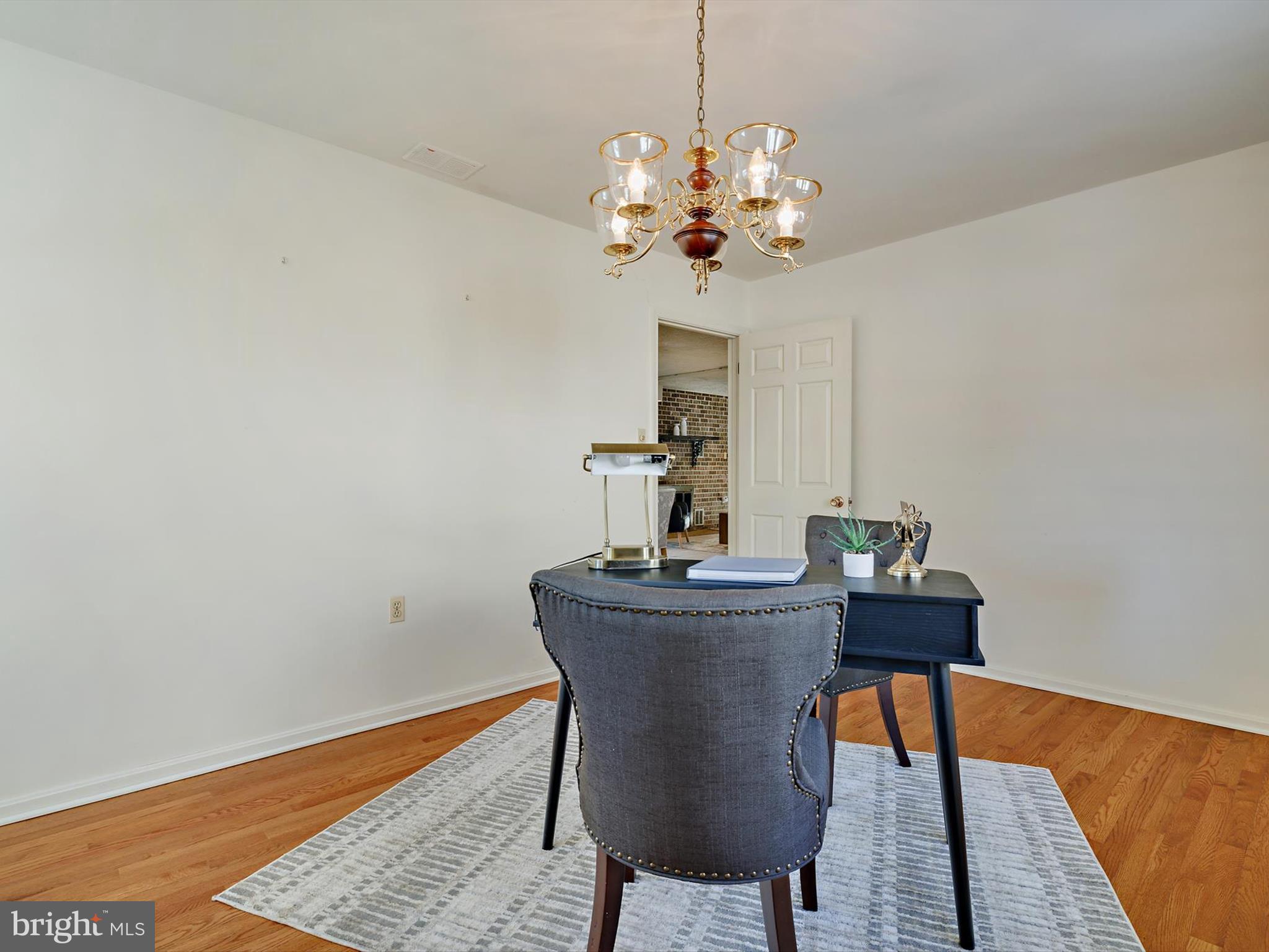 OAK BLUFF - Residential