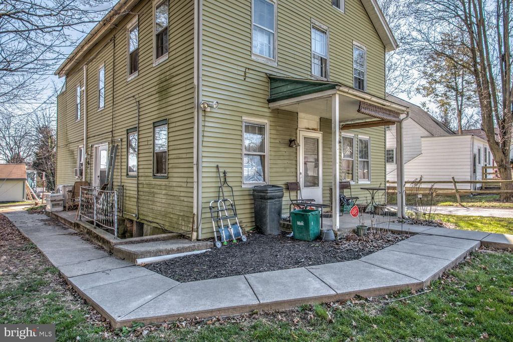 Photo of 14 S WALNUT ST, MOUNTVILLE, PA 17554 (MLS # PALA2032966)