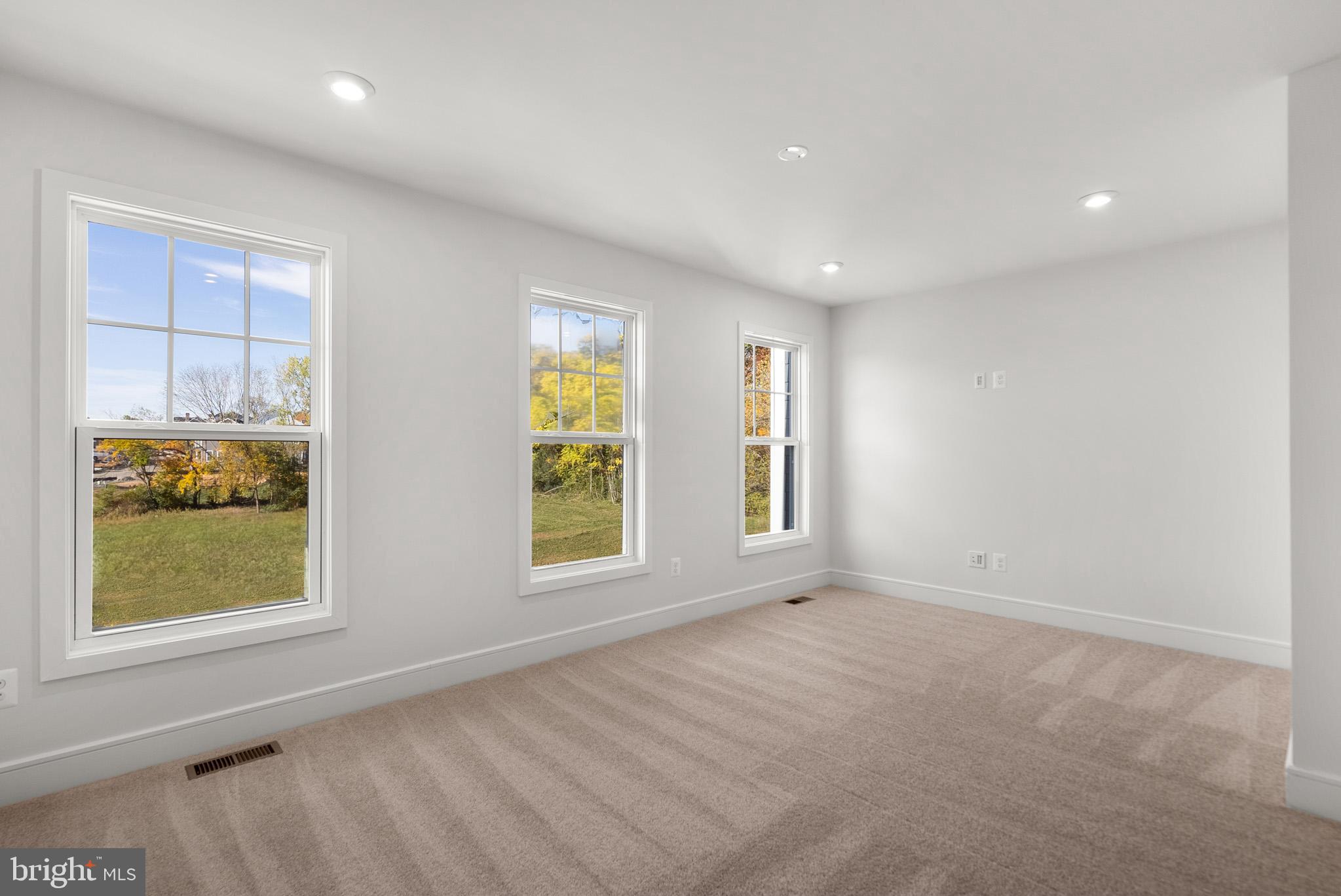 HERITAGE AT MARSHALL - Residential