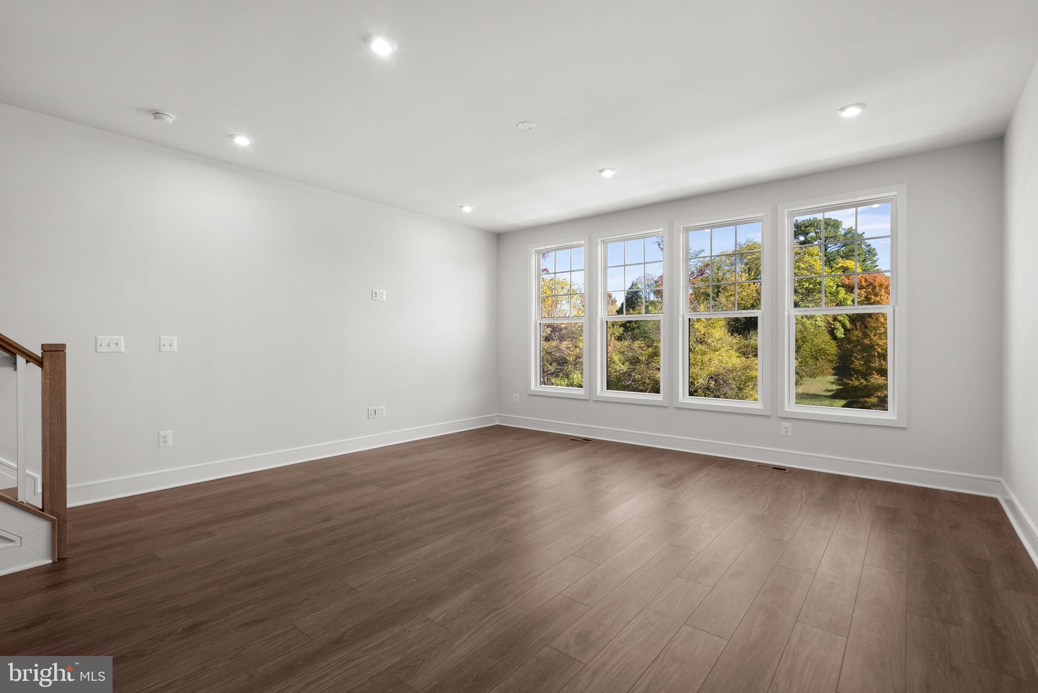 HERITAGE AT MARSHALL - Residential