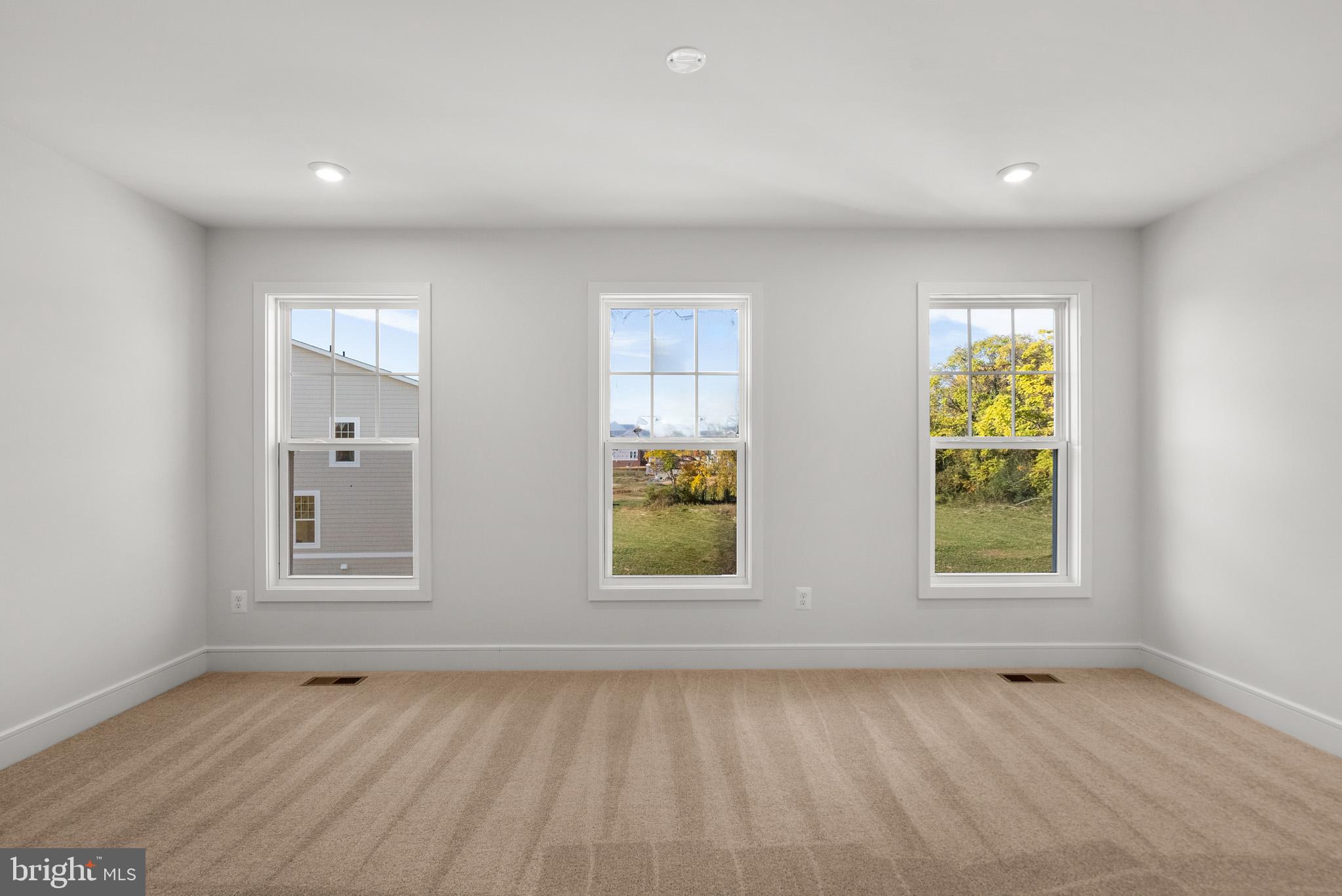 HERITAGE AT MARSHALL - Residential