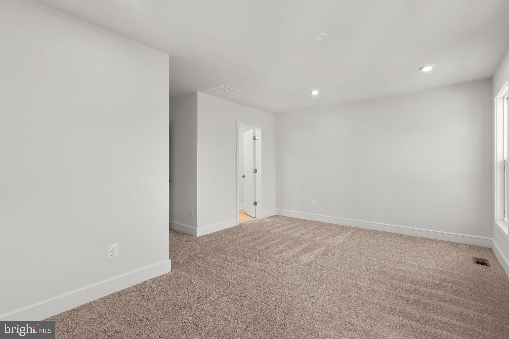 HERITAGE AT MARSHALL - Residential