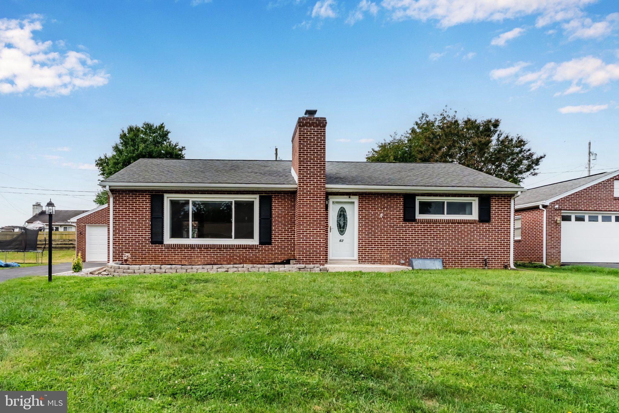 62 HILLEN LANE