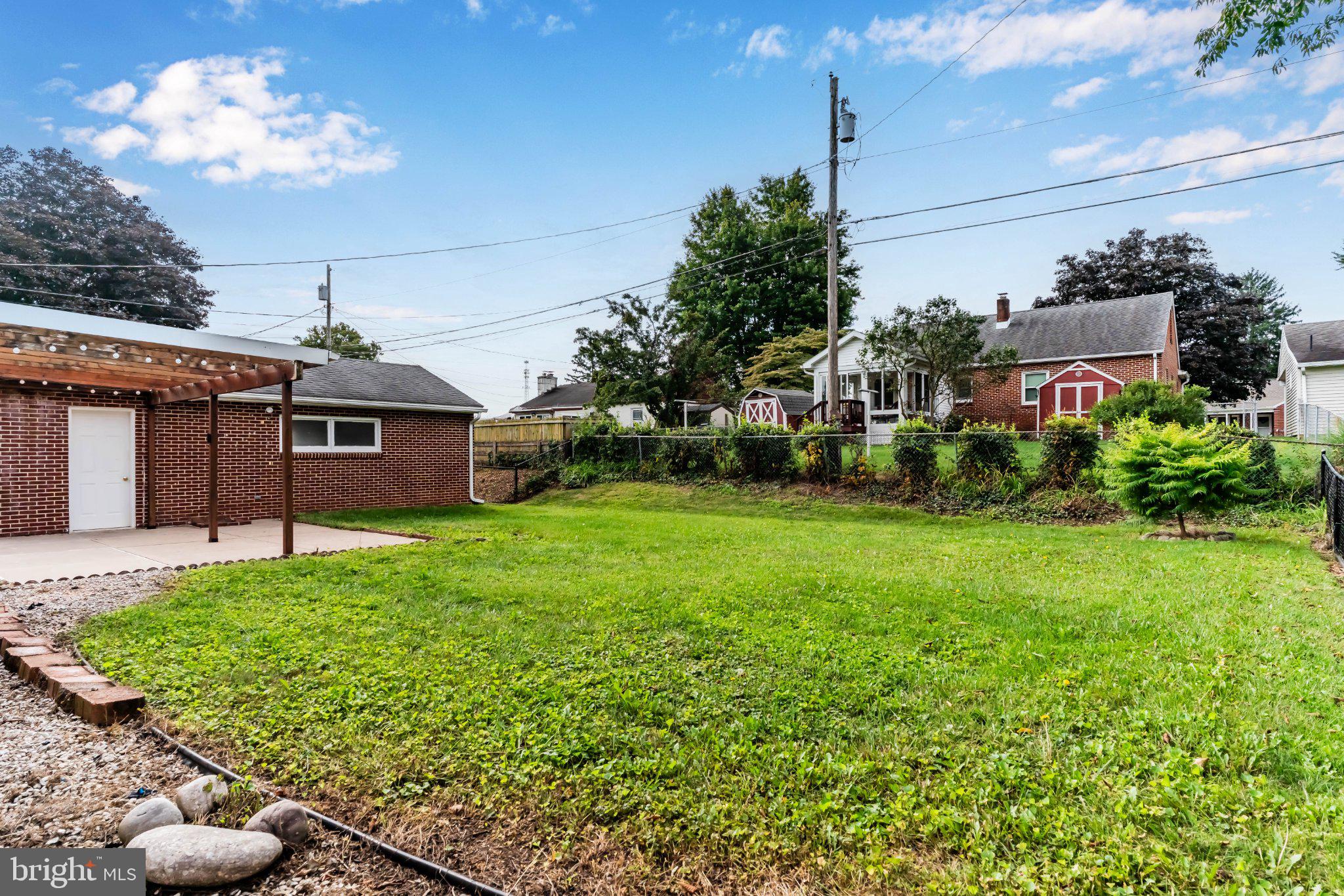 62 HILLEN LANE