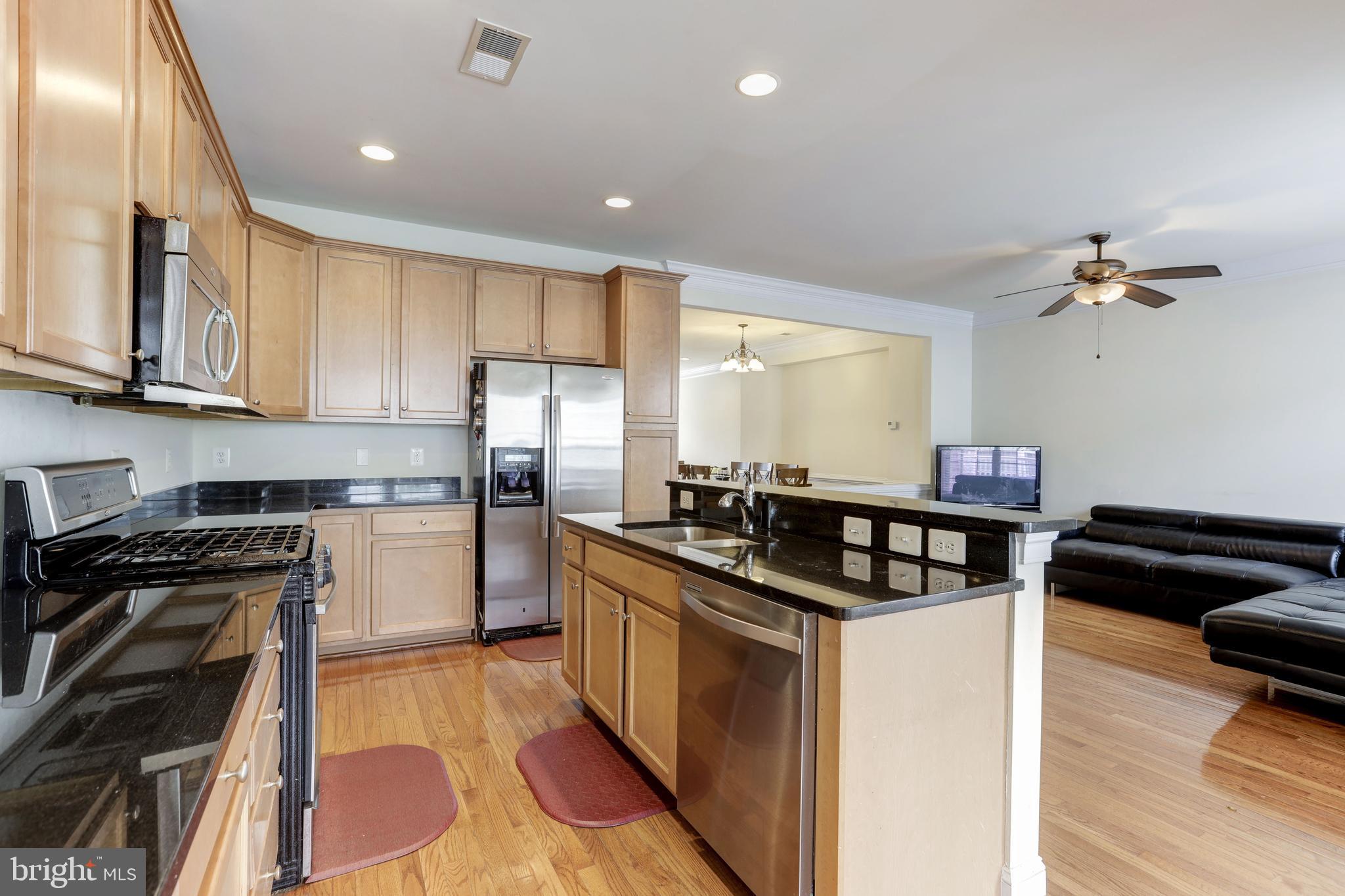 EAST GATE - Residential Lease