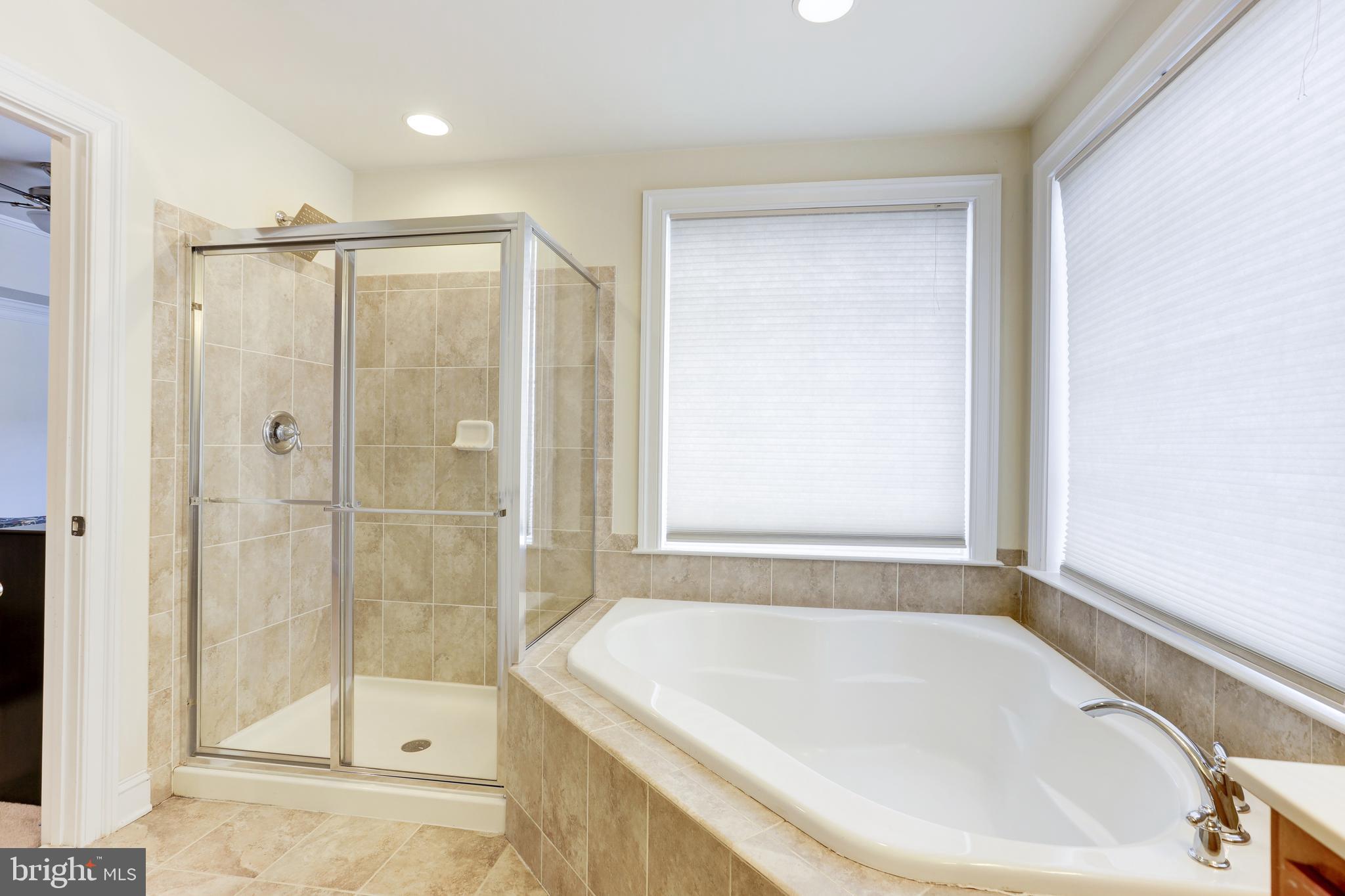 EAST GATE - Residential Lease