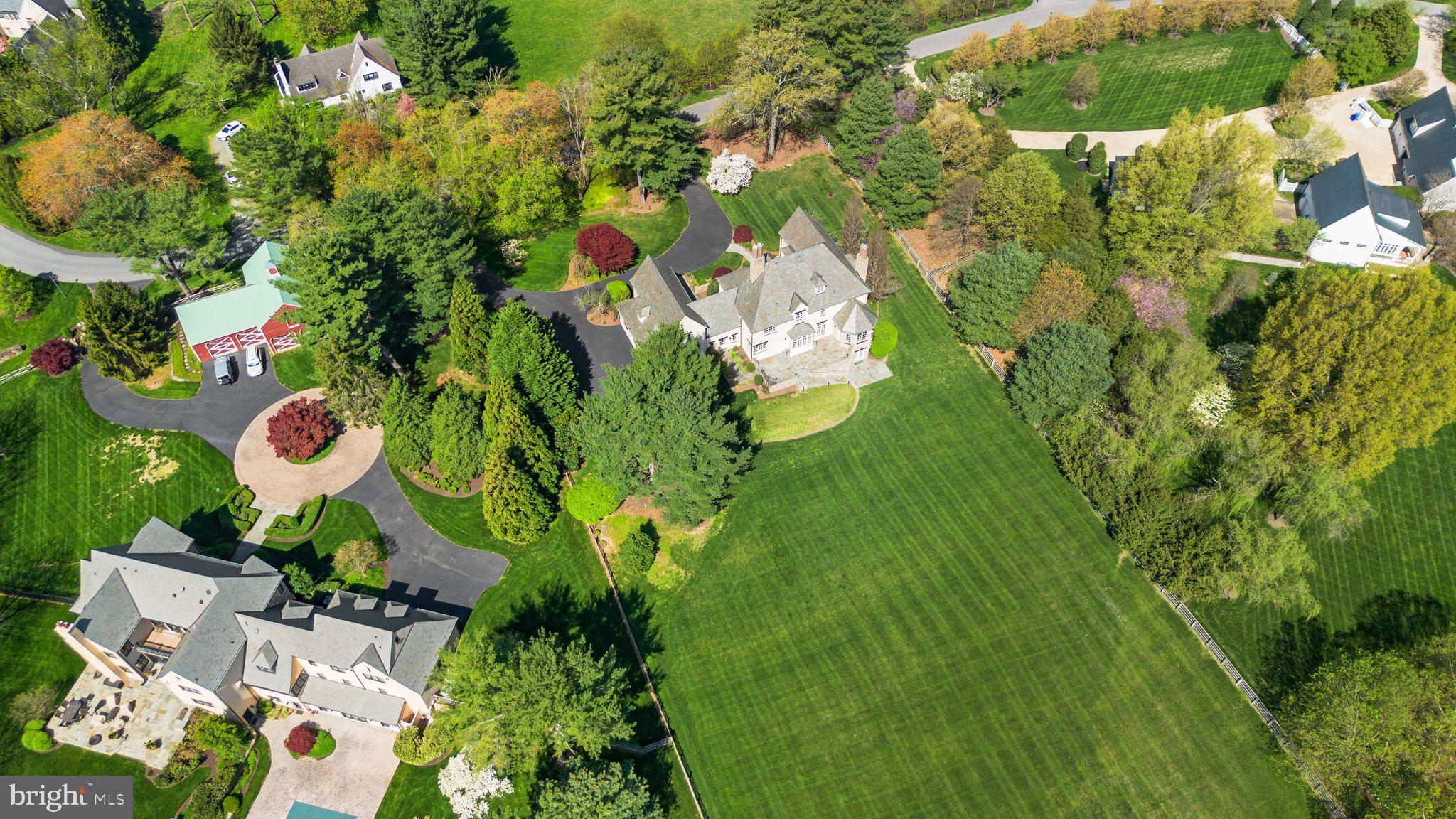 POTOMAC OUTSIDE - Residential