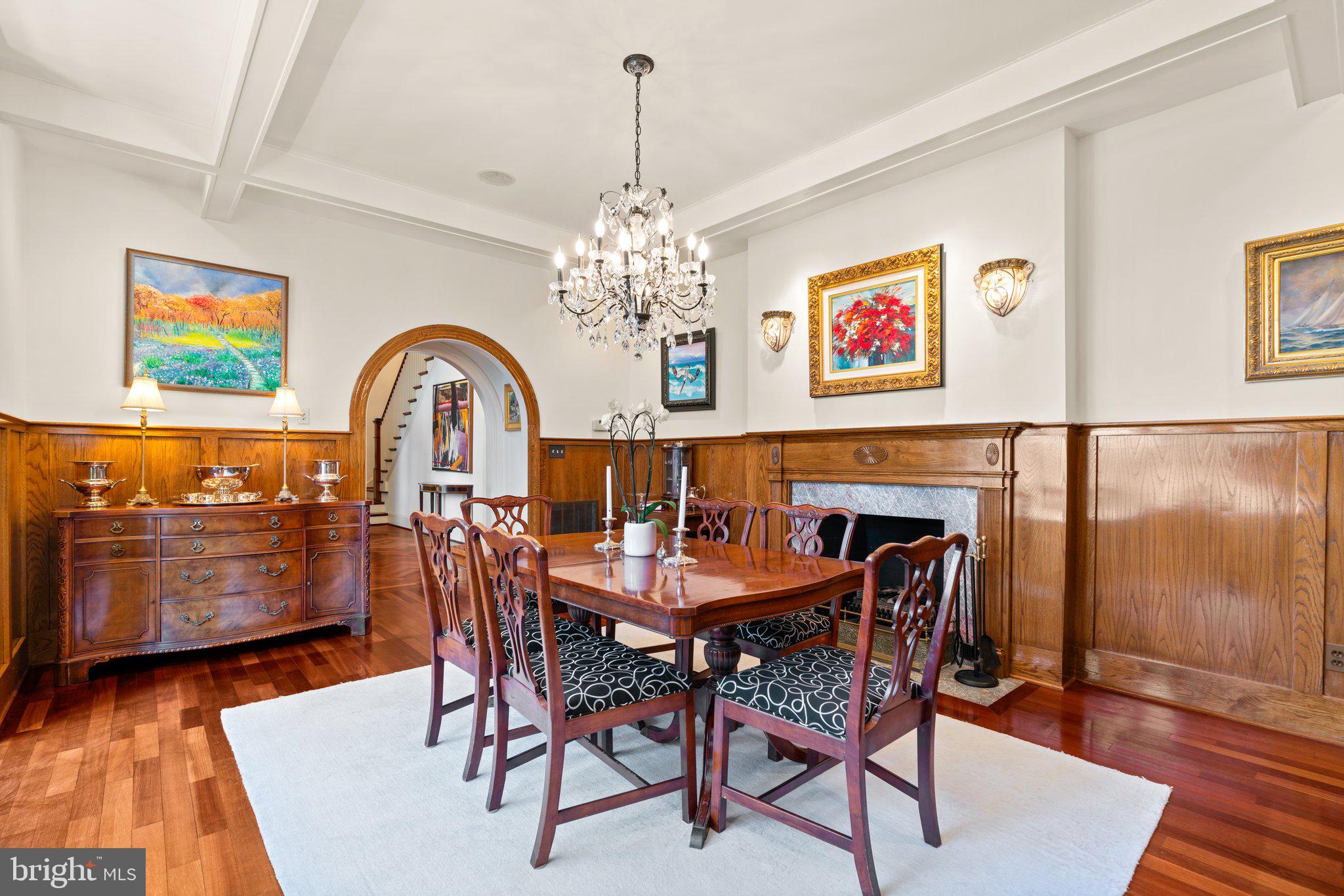 POTOMAC OUTSIDE - Residential