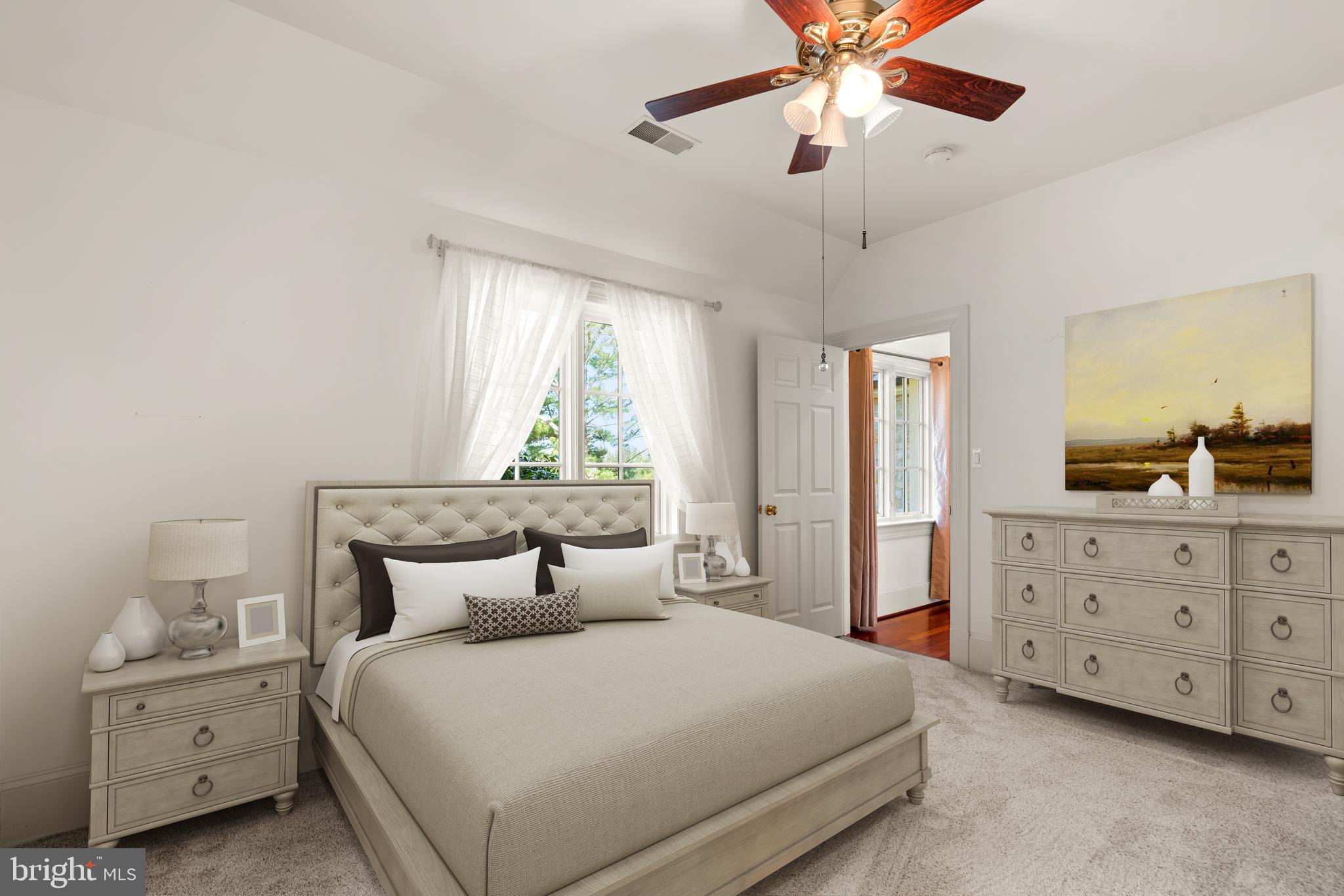 POTOMAC OUTSIDE - Residential