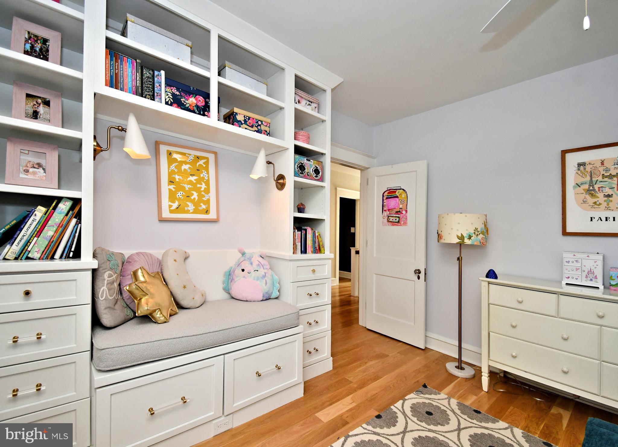 DEEPDALE - Residential