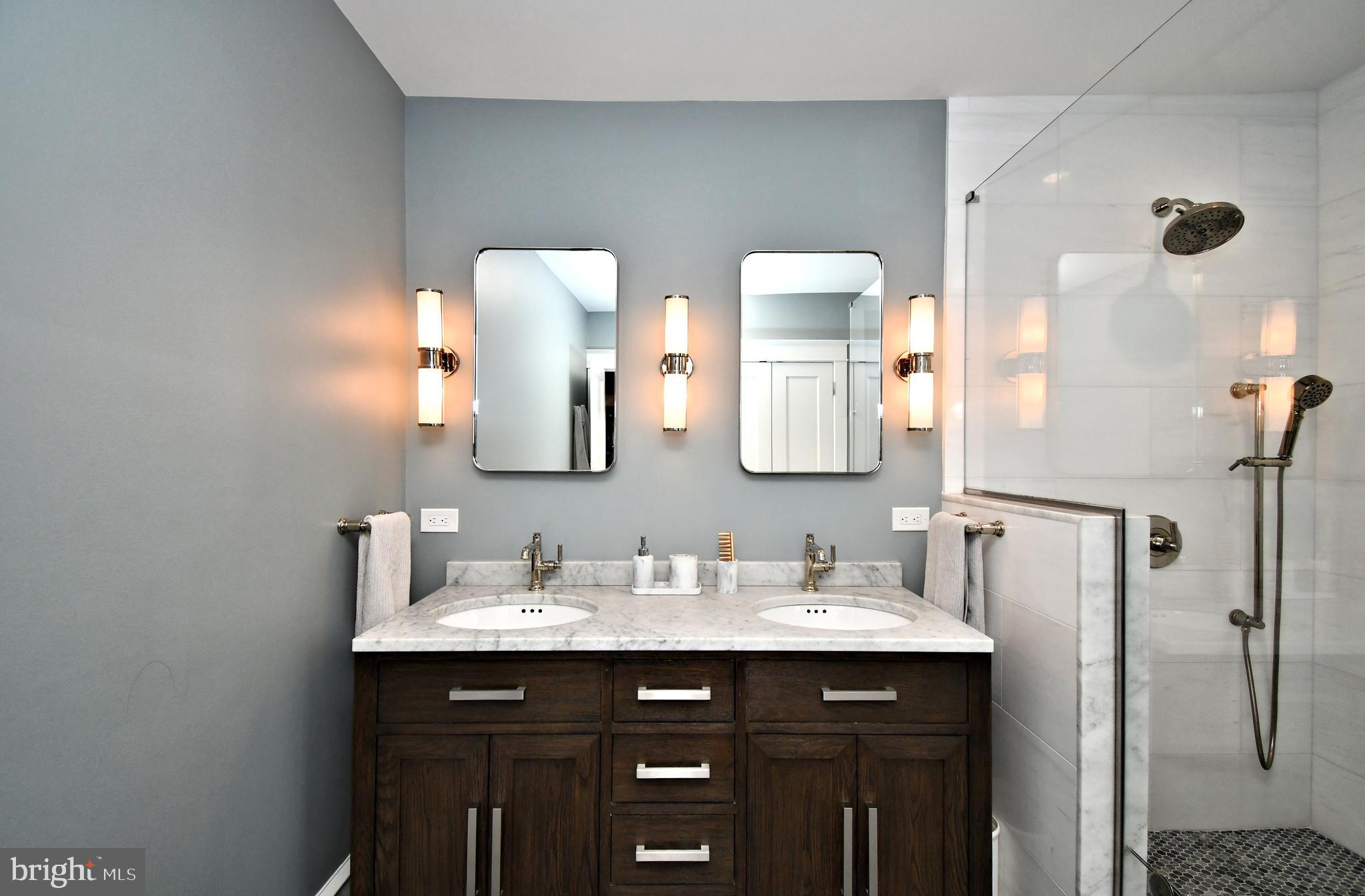 DEEPDALE - Residential
