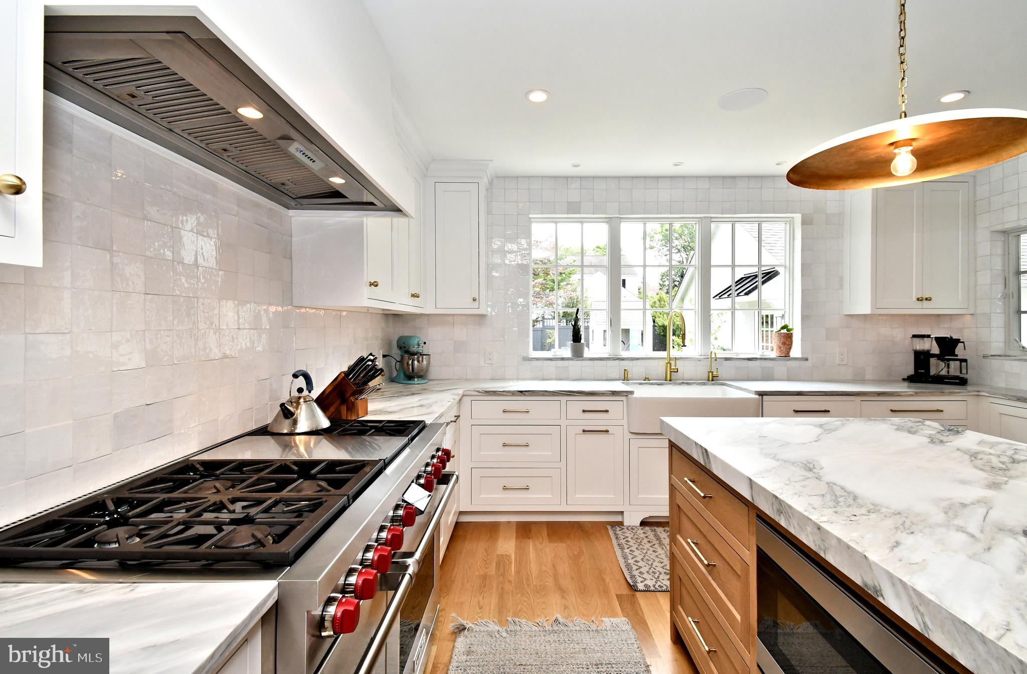 DEEPDALE - Residential