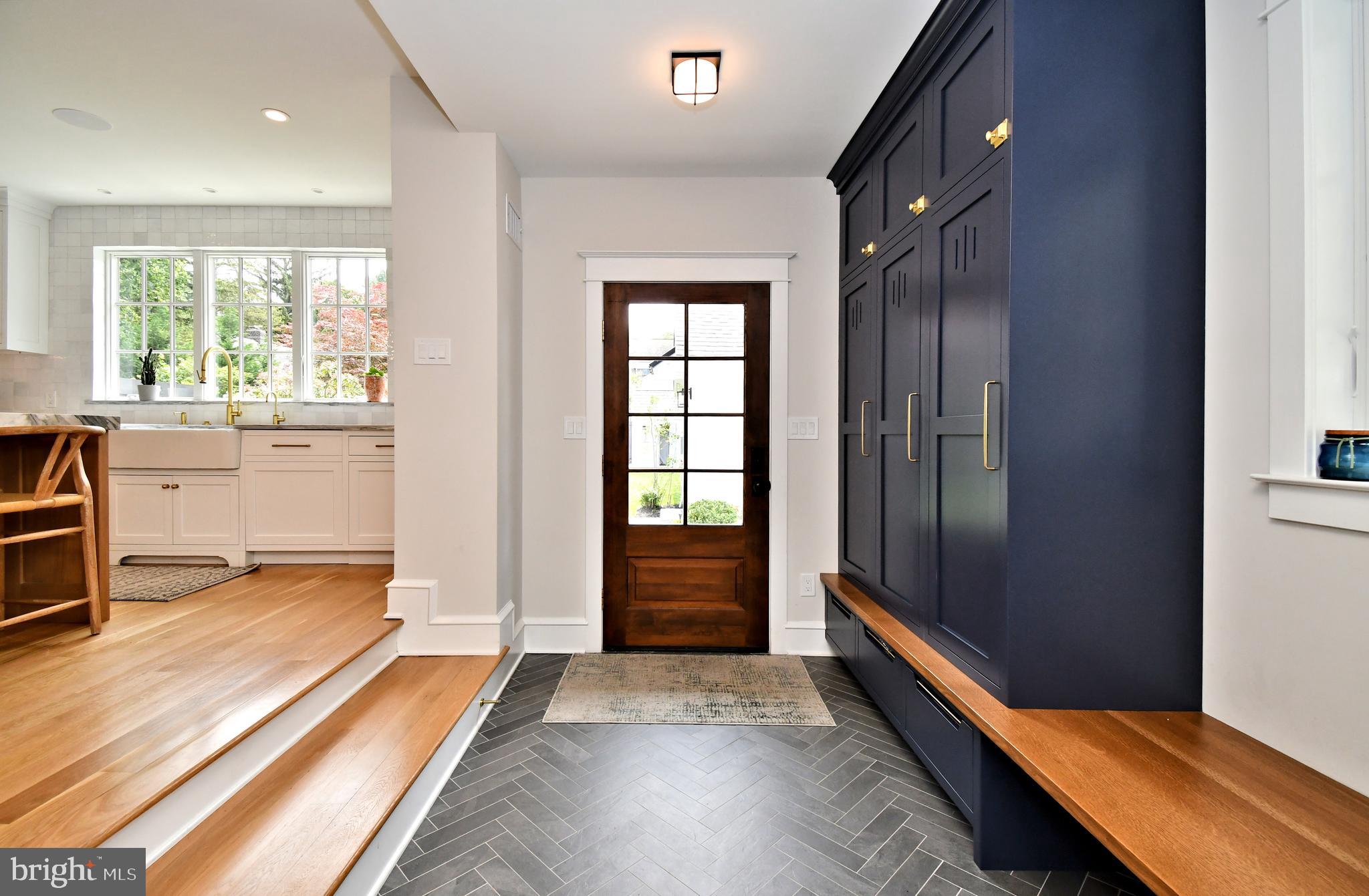 DEEPDALE - Residential