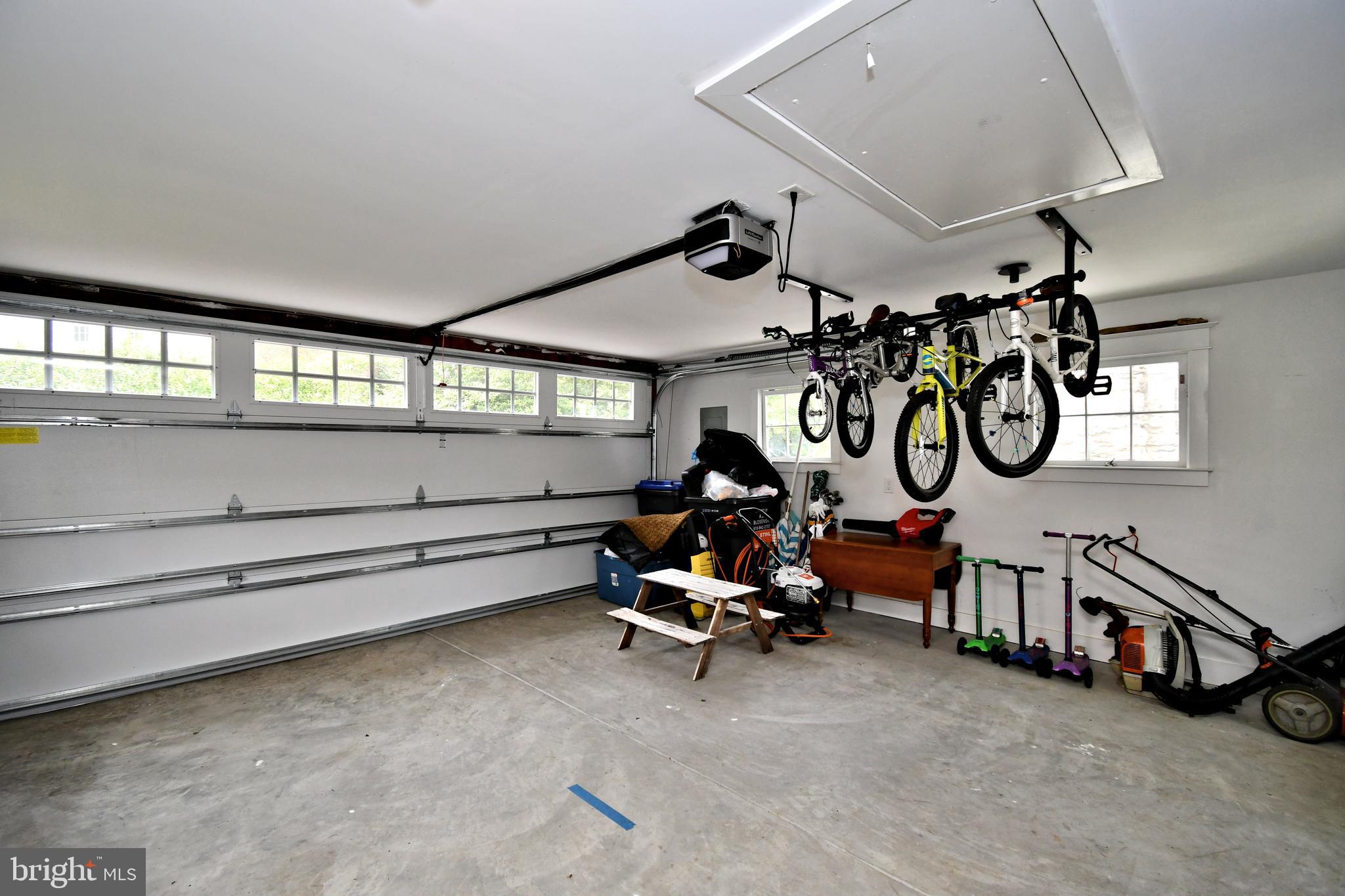 DEEPDALE - Residential