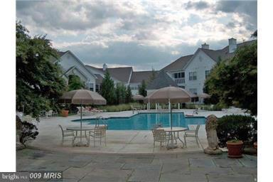 GREENBELT LAKE VILLAGE - Residential Lease