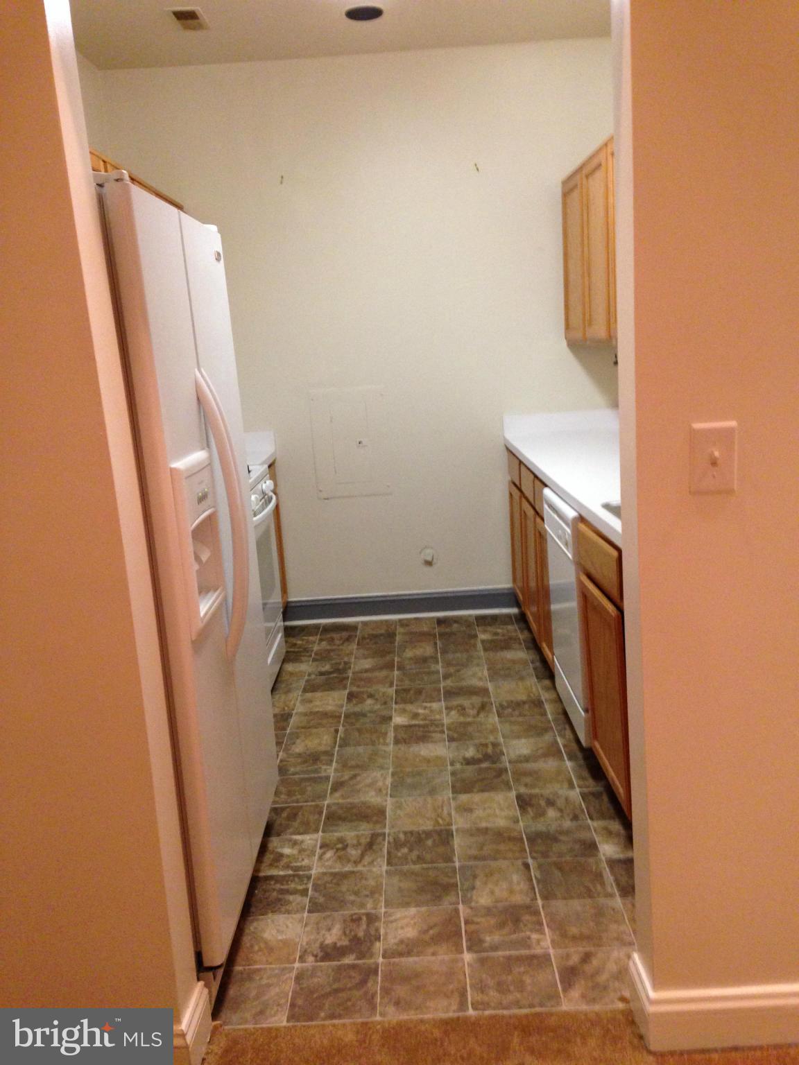 GREENBELT LAKE VILLAGE - Residential Lease