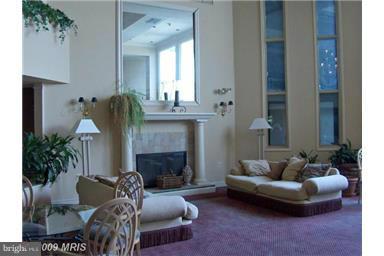 GREENBELT LAKE VILLAGE - Residential Lease