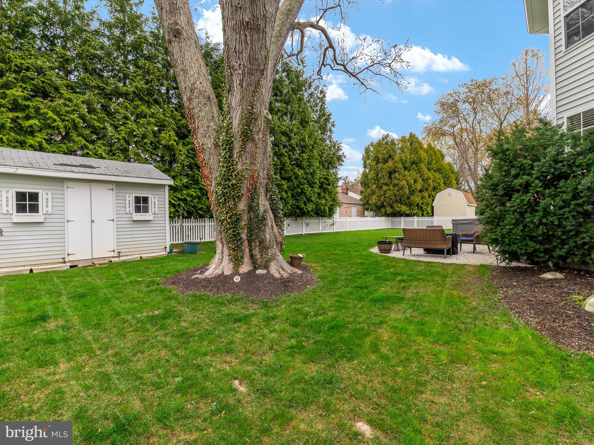 WHITEHALL BEACH - Residential