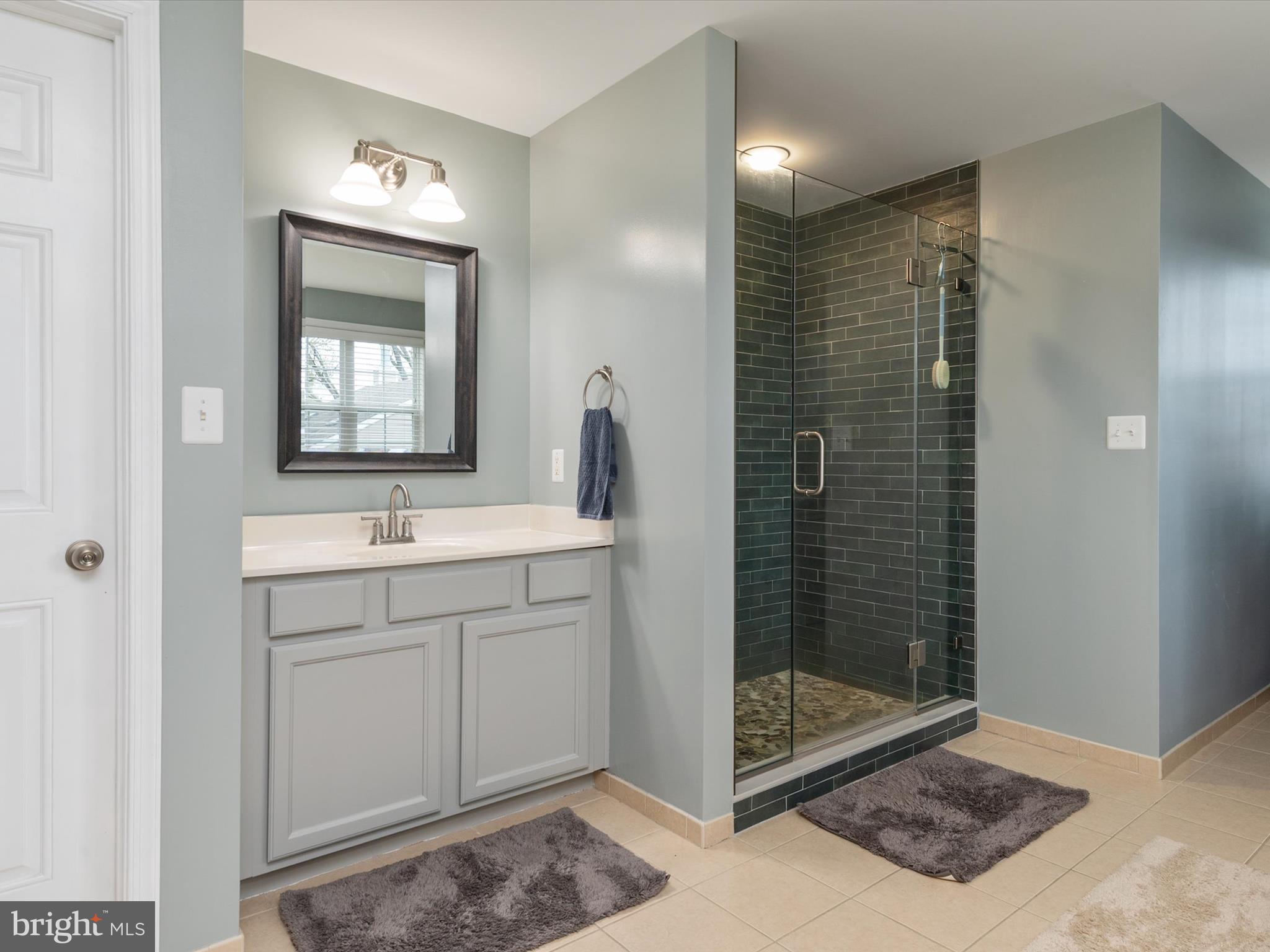 WHITEHALL BEACH - Residential