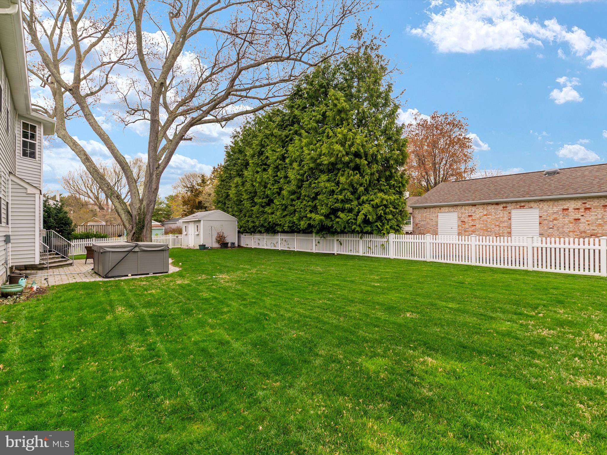 WHITEHALL BEACH - Residential