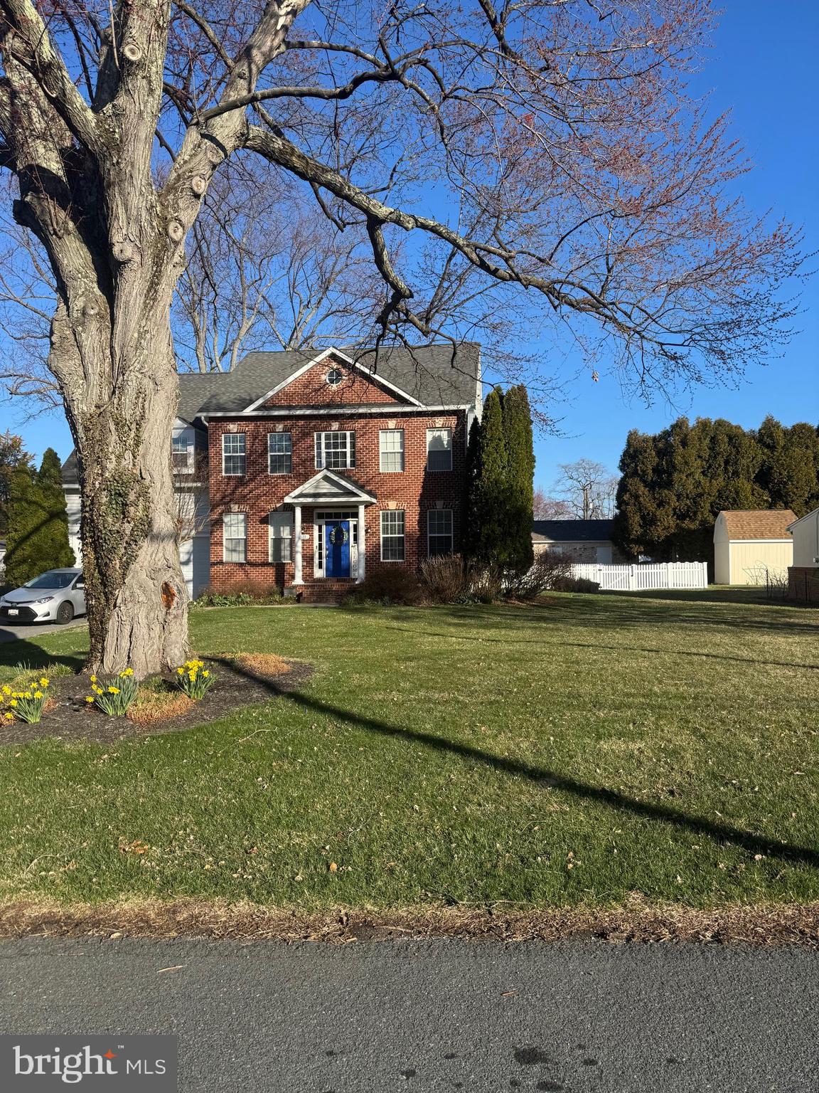 WHITEHALL BEACH - Residential