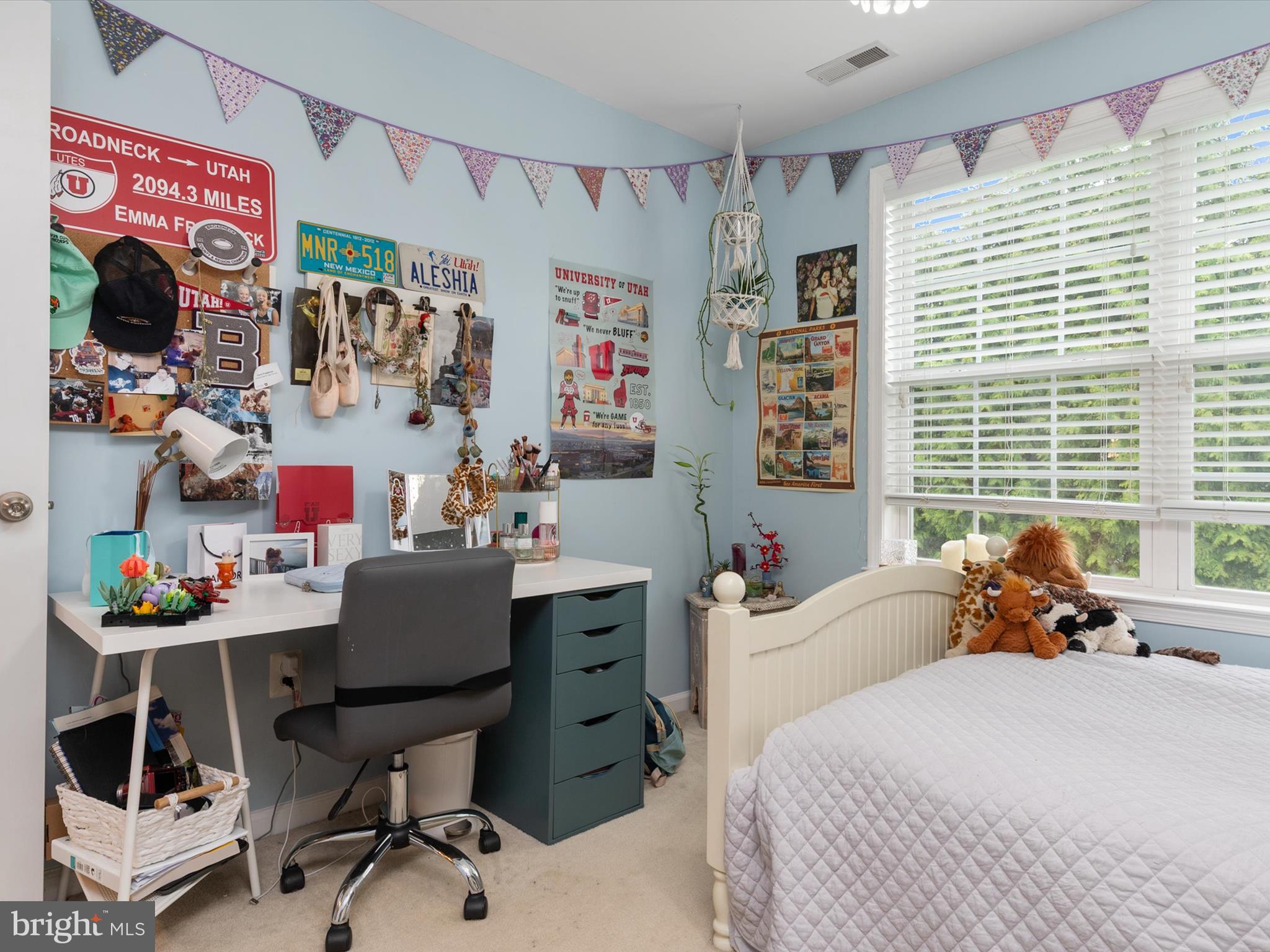 WHITEHALL BEACH - Residential