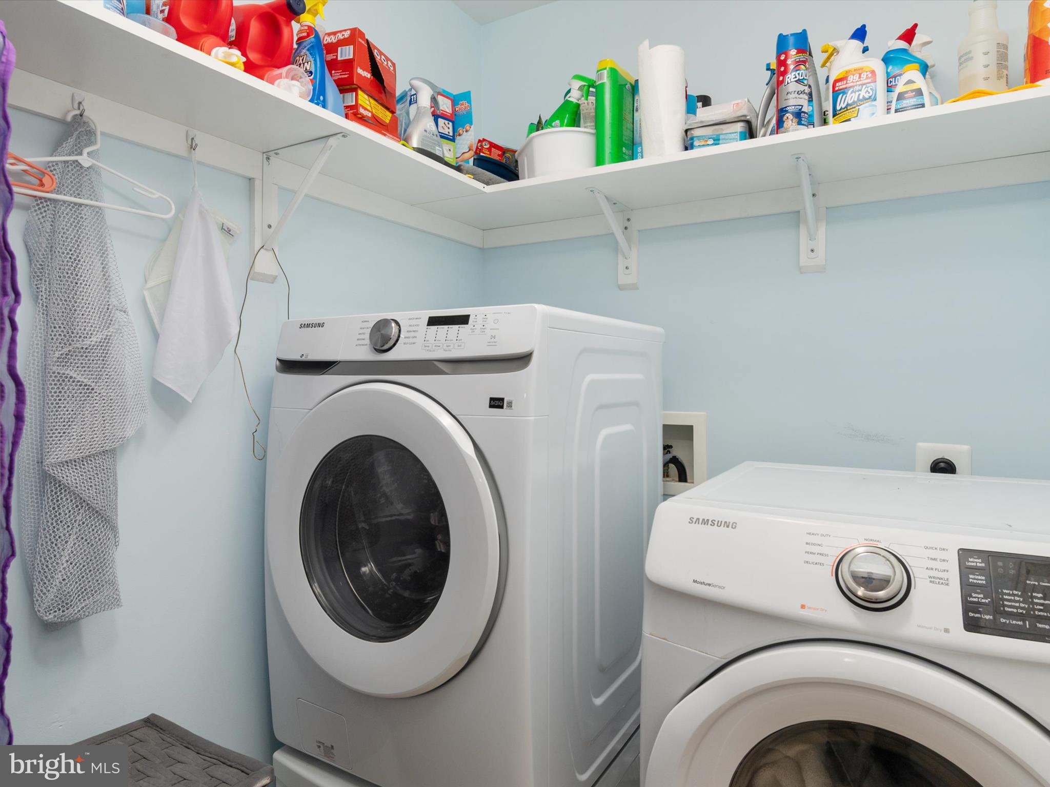 WHITEHALL BEACH - Residential