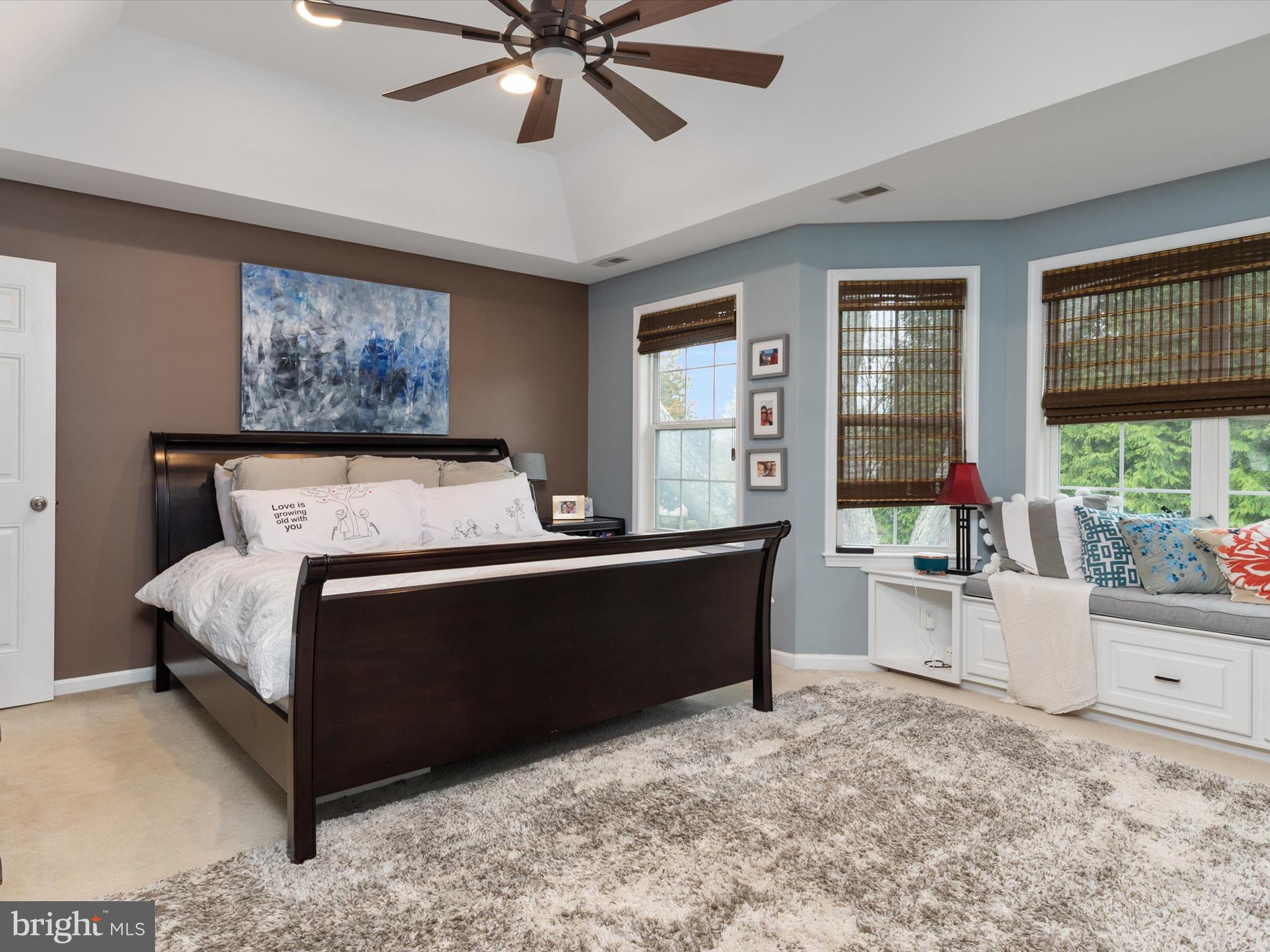 WHITEHALL BEACH - Residential