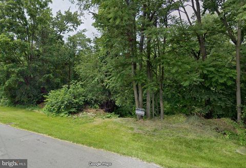 Vacant Land For Sale - 1401 Pleasant View Drive<br/> CHAMBERSBURG, PA 17201