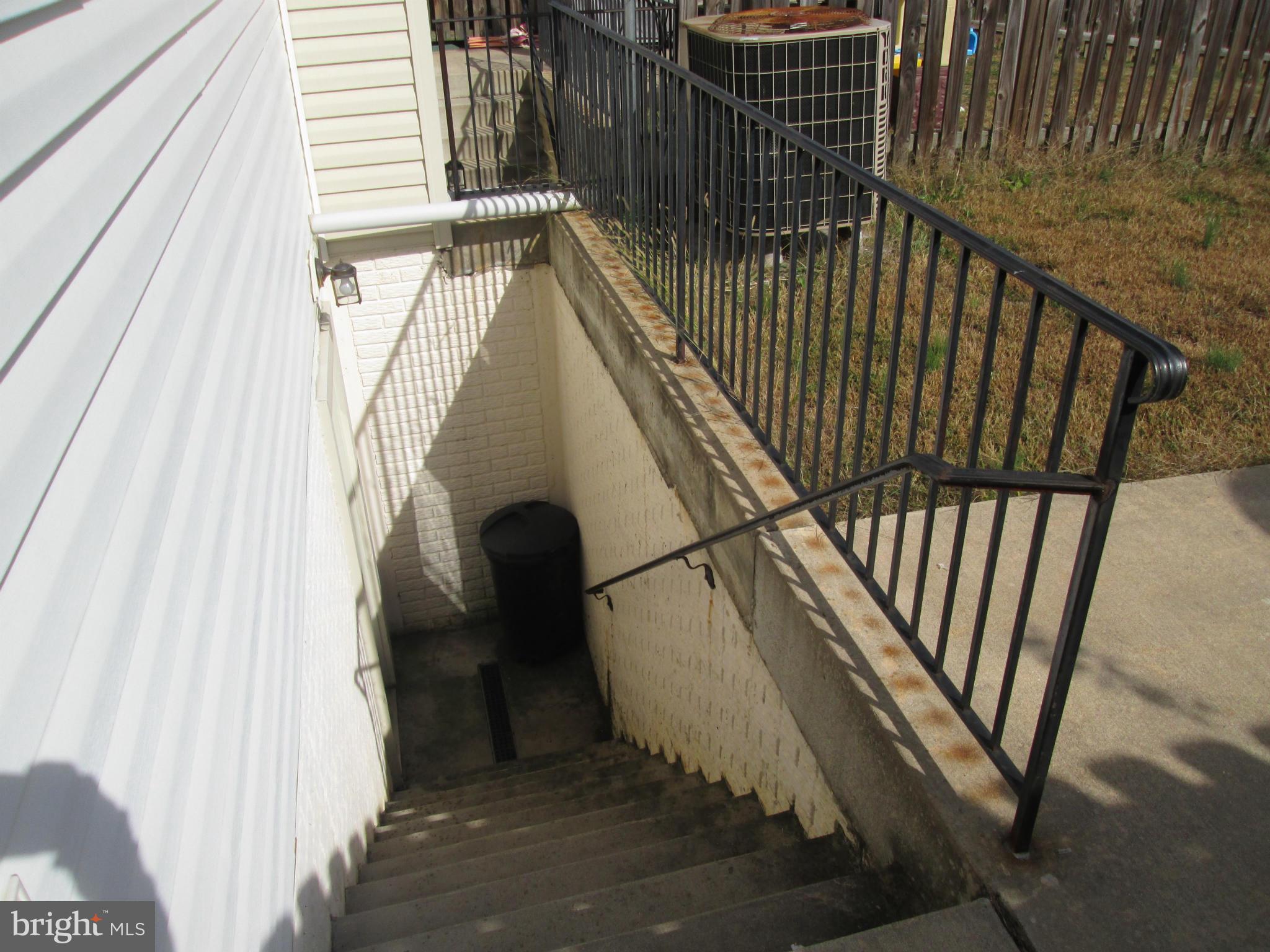 HAMMONDS MILL - Residential