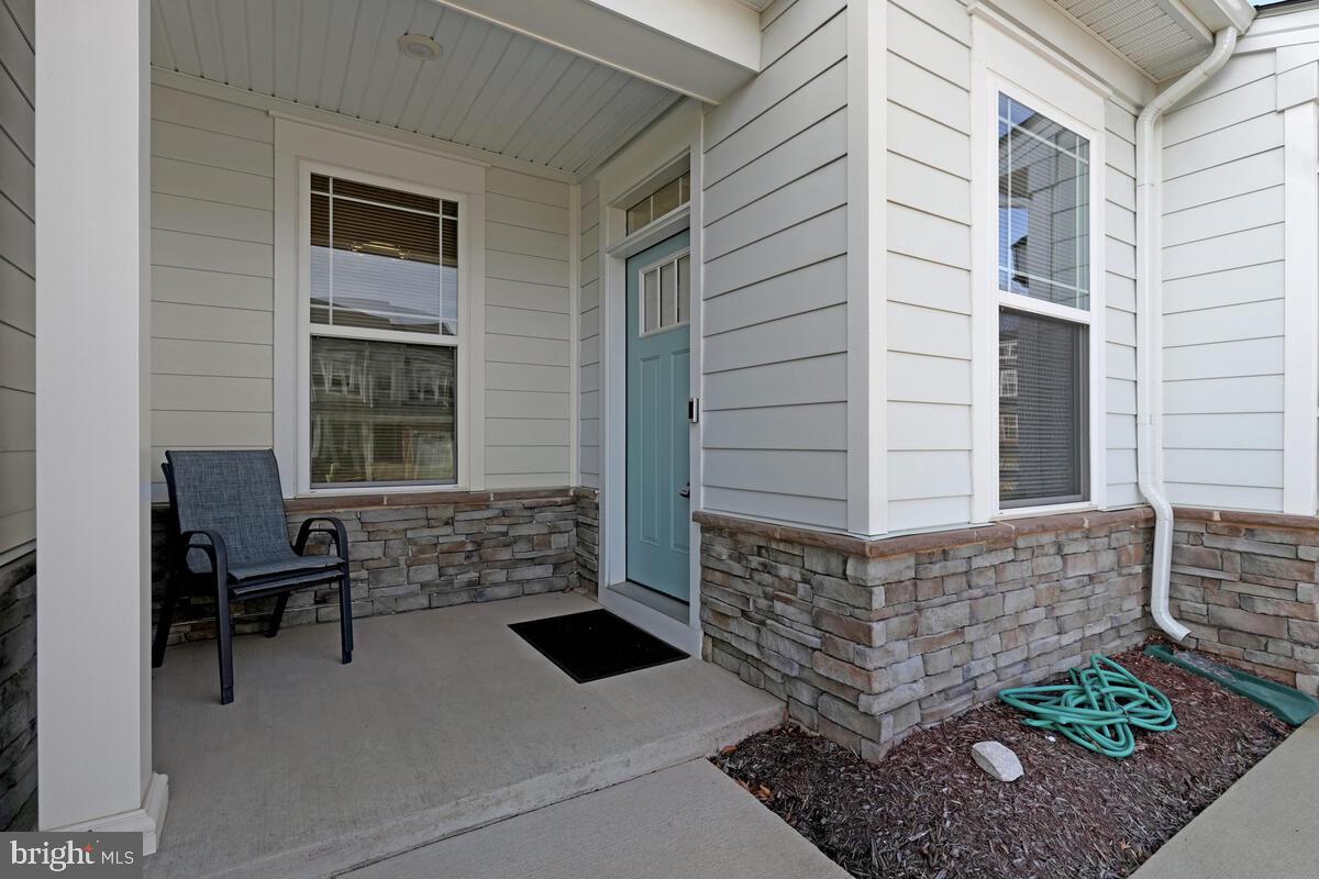 10618 MOUNT RAINIER PL