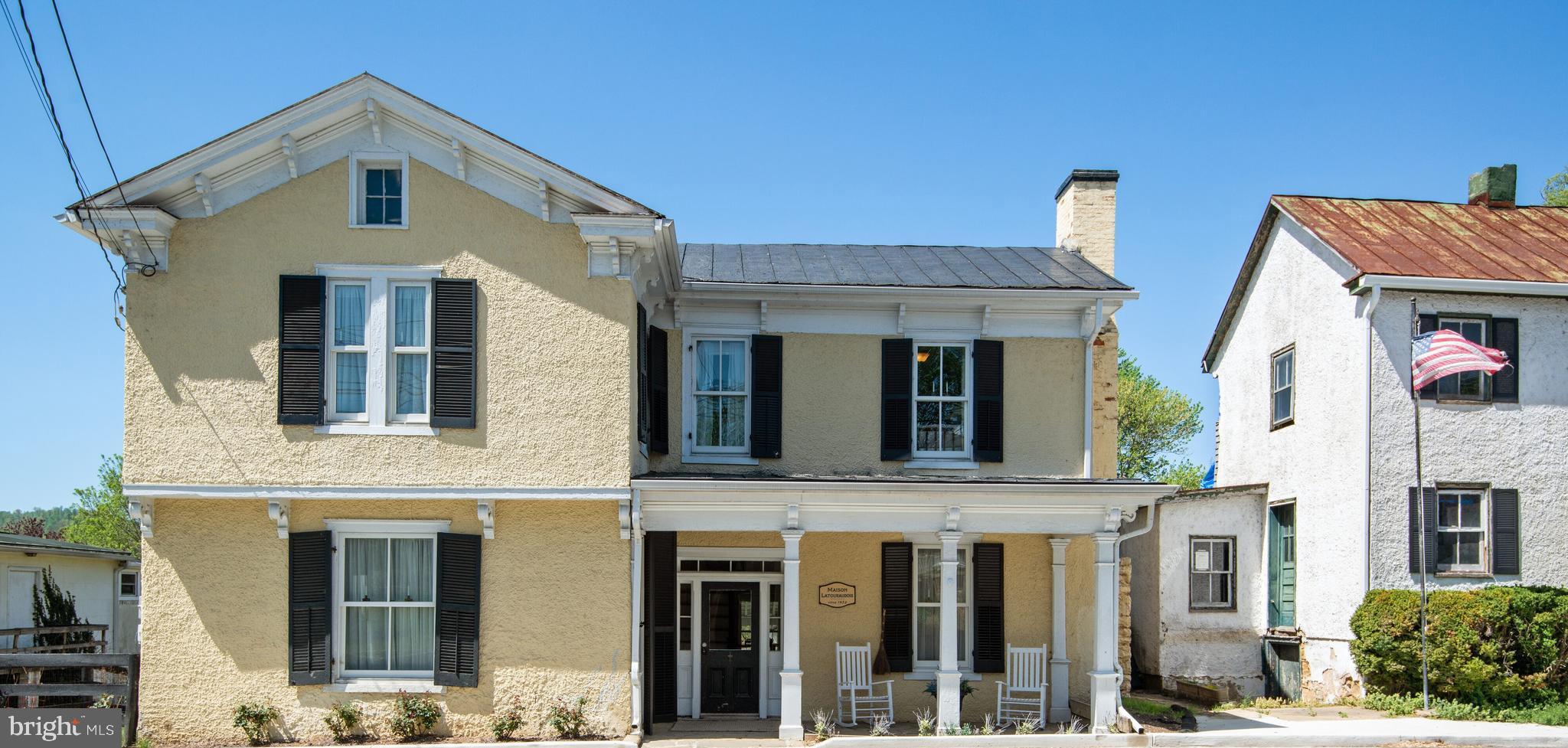 FLINT HILL - Residential