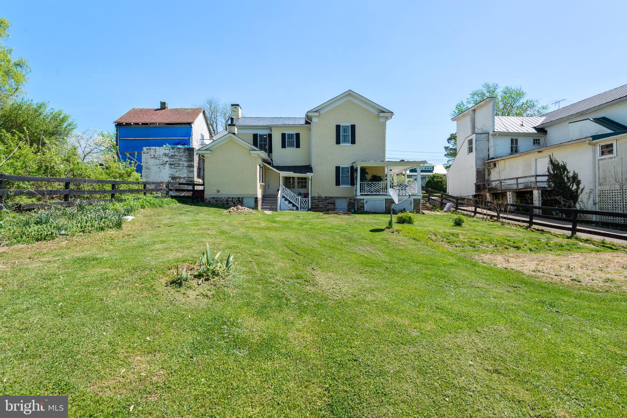 FLINT HILL - Residential