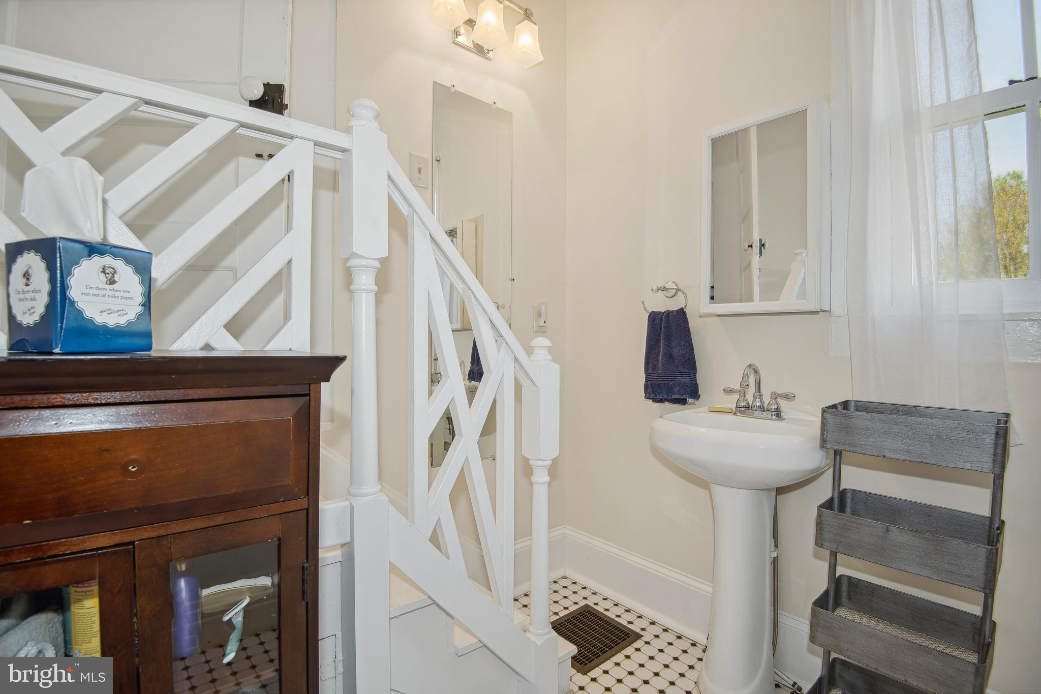 FLINT HILL - Residential