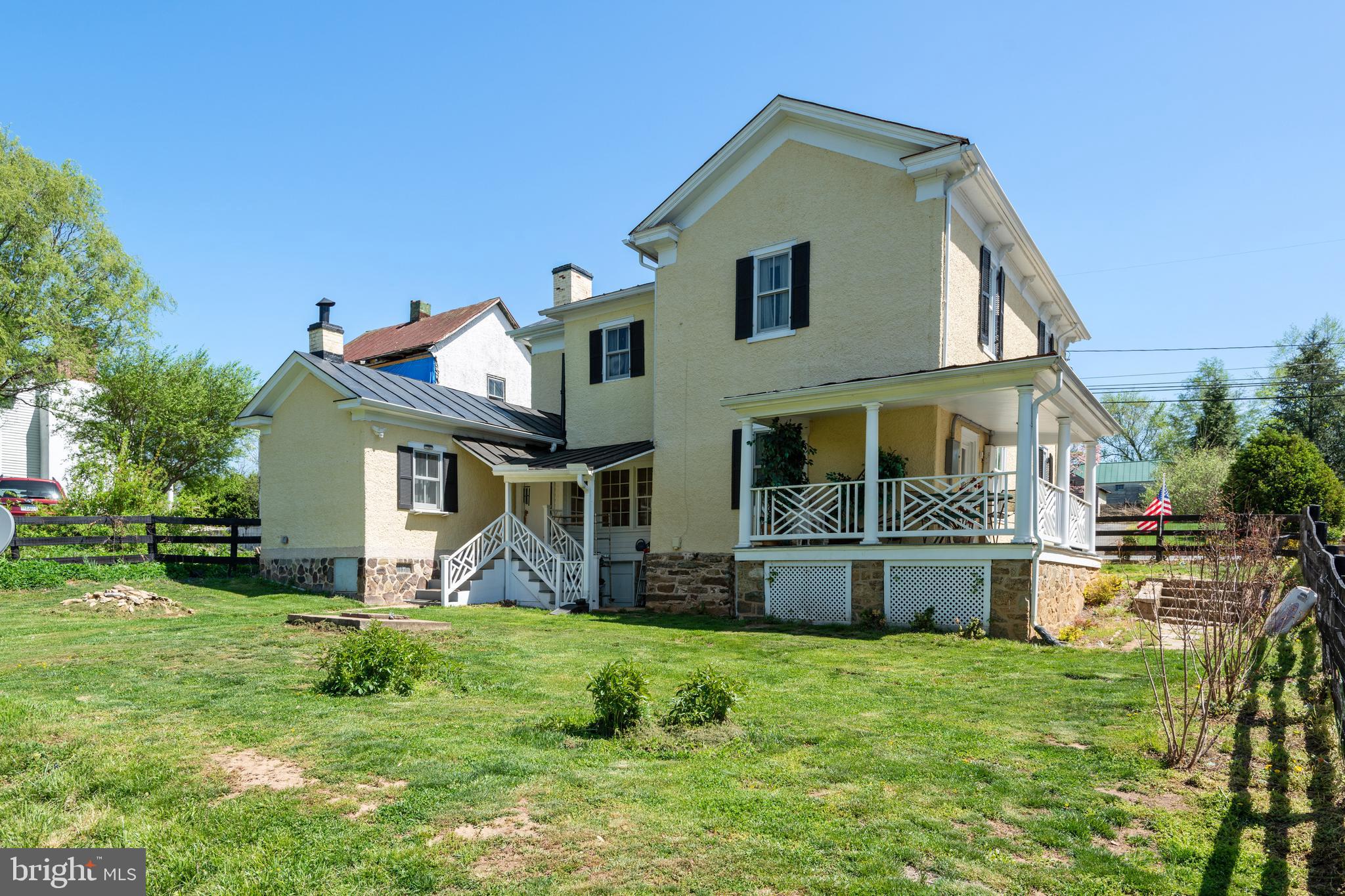 FLINT HILL - Residential