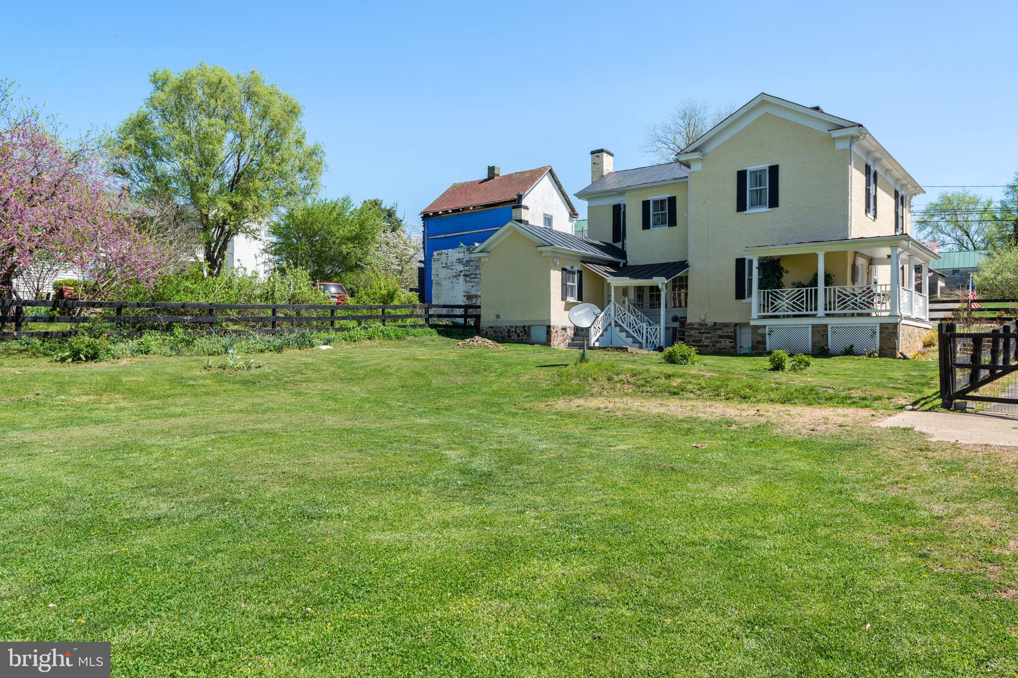 FLINT HILL - Residential