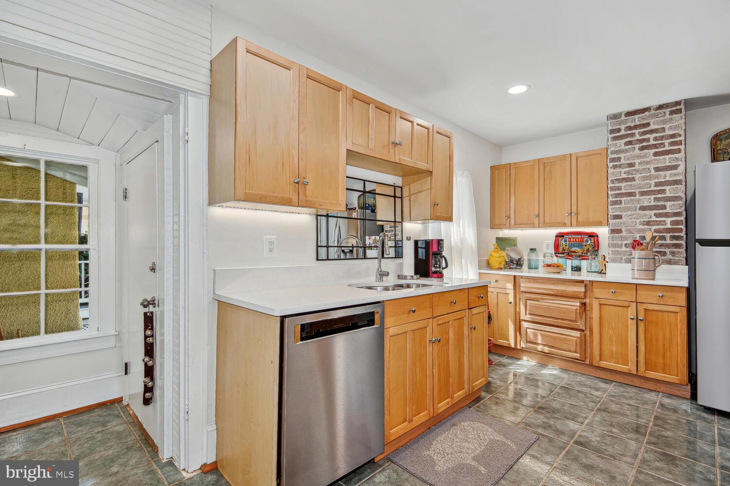 FLINT HILL - Residential