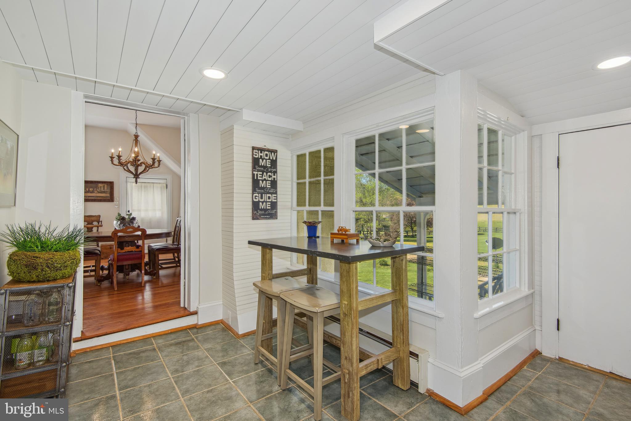 FLINT HILL - Residential