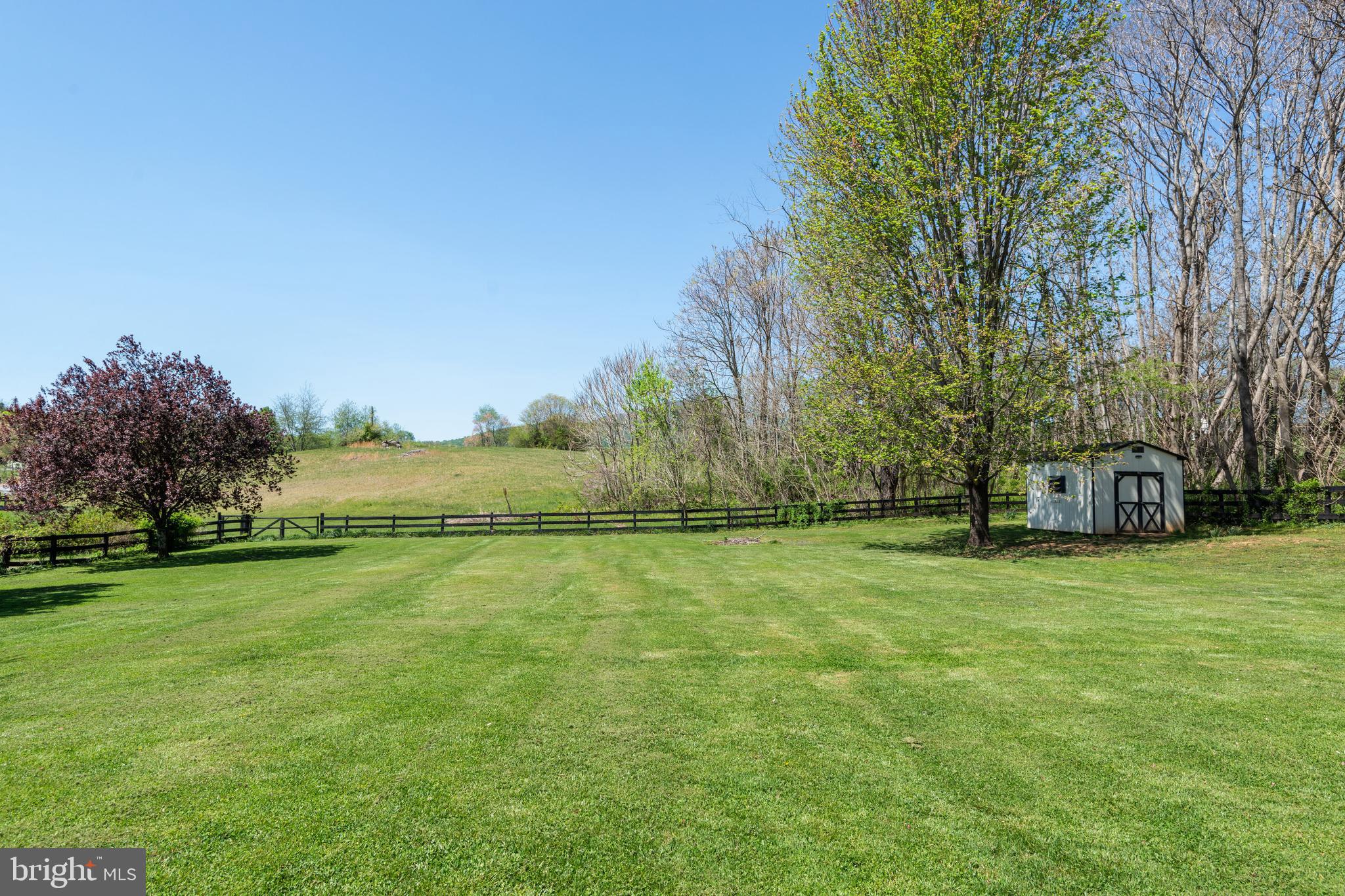 FLINT HILL - Residential