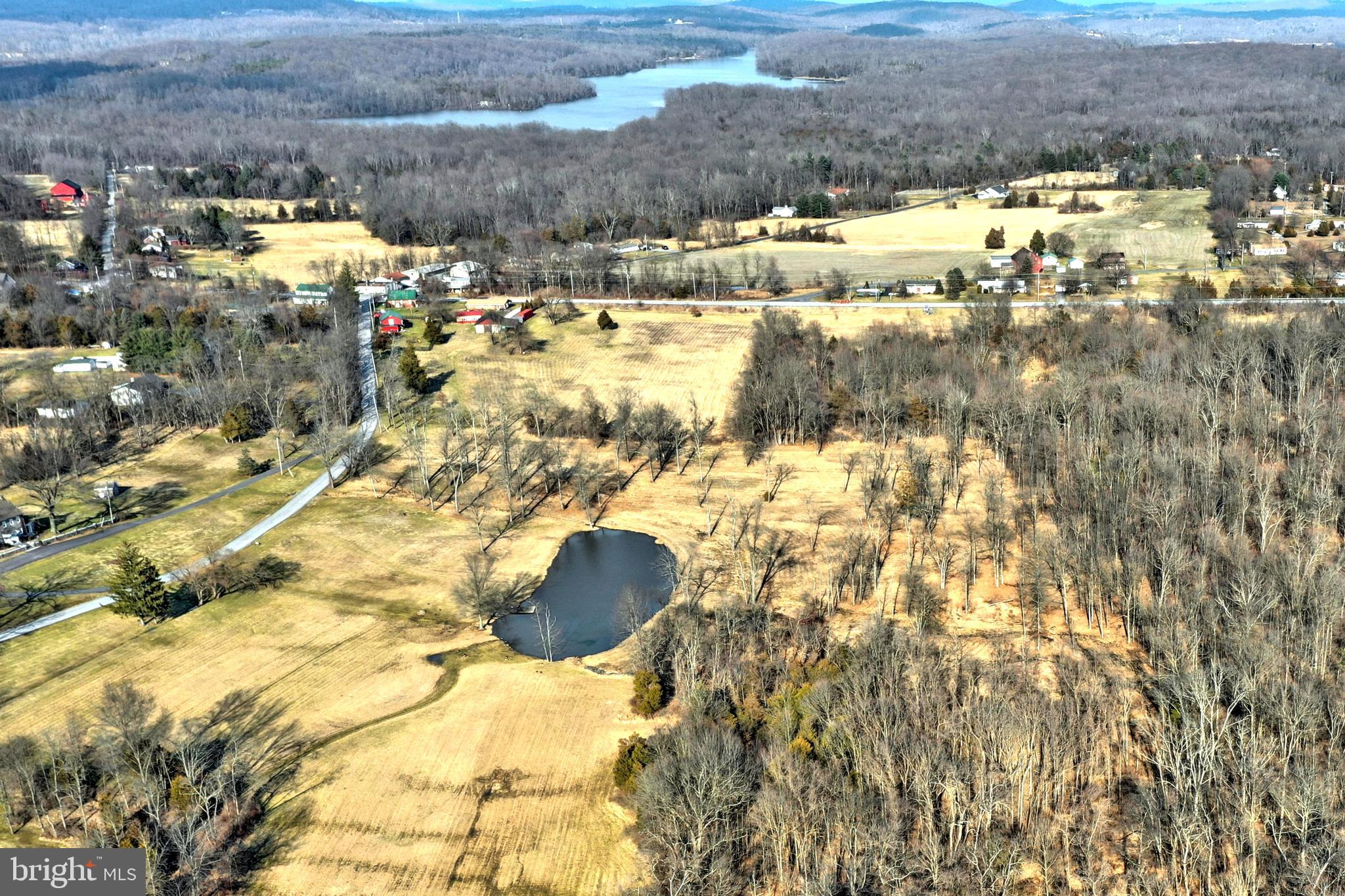 STONEHEDGE ESTATES - Land
