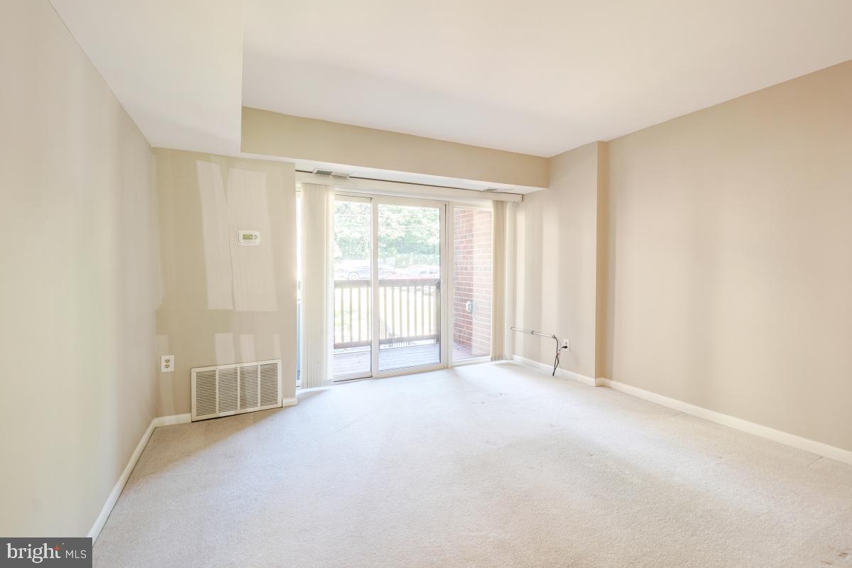 SEMINARY WALK - Residential