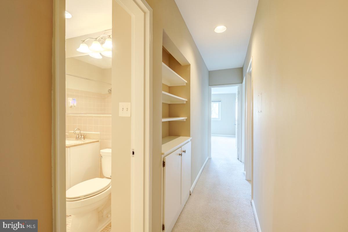 SEMINARY WALK - Residential