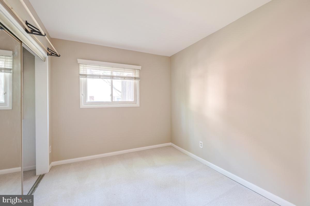 SEMINARY WALK - Residential