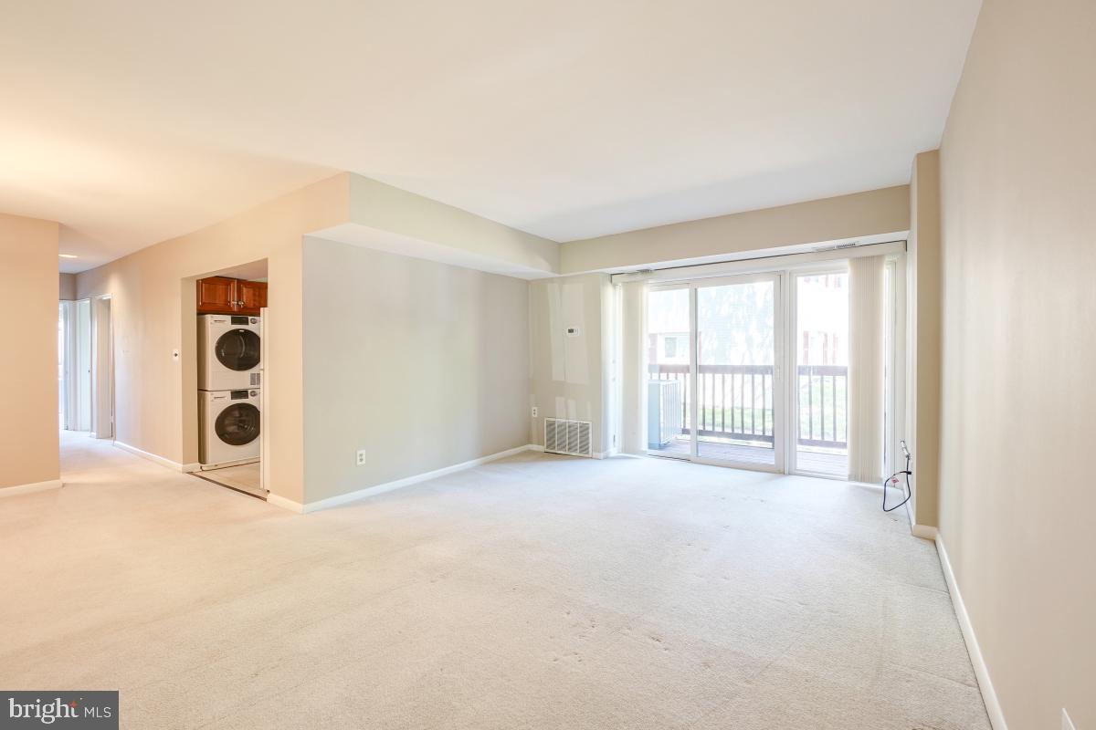 SEMINARY WALK - Residential