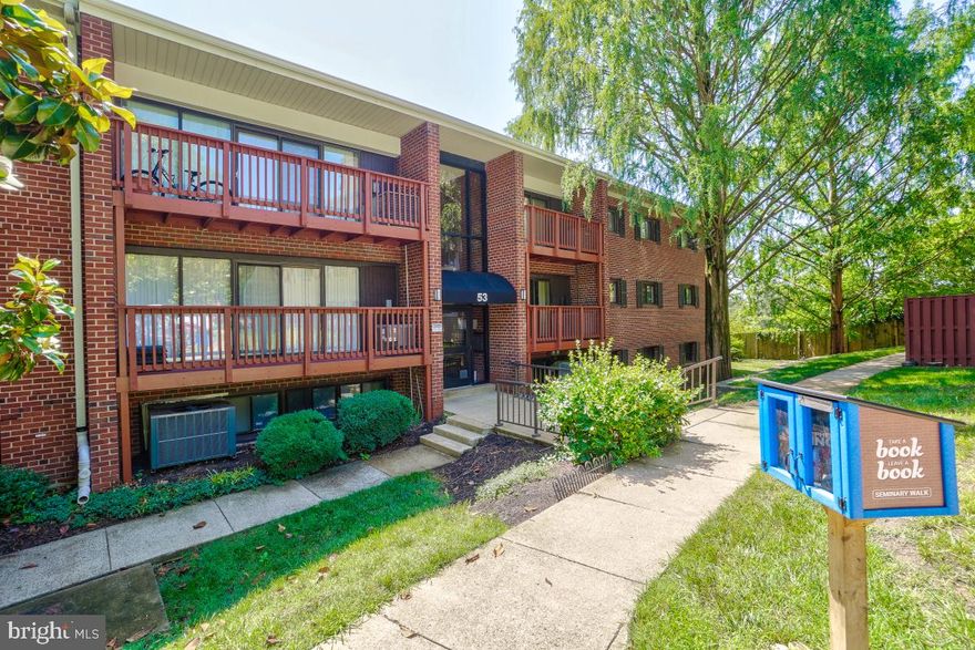 3BR/2BA condo in desirable Seminary Walk community surrounded by mature trees and conveniently located to  I-495 and I-395 highways into DC,  1 mile walk to the King Street Metro and the City of Alexandria Union Station.  While close to Old Town, location is also mins to parks, hiking, bike trails and more!  Bright and clean unit with 1179 sqft, freshly painted with tons of natural sunlight. Spacious living room w/access to balcony, dining room and kitchen with washer & dryer. Spacious bedrooms with ample closet space and two full bathrooms! Location is fantastic!