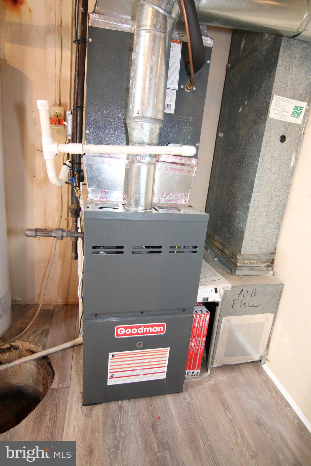 GEORGETOWN HOUSES - Residential