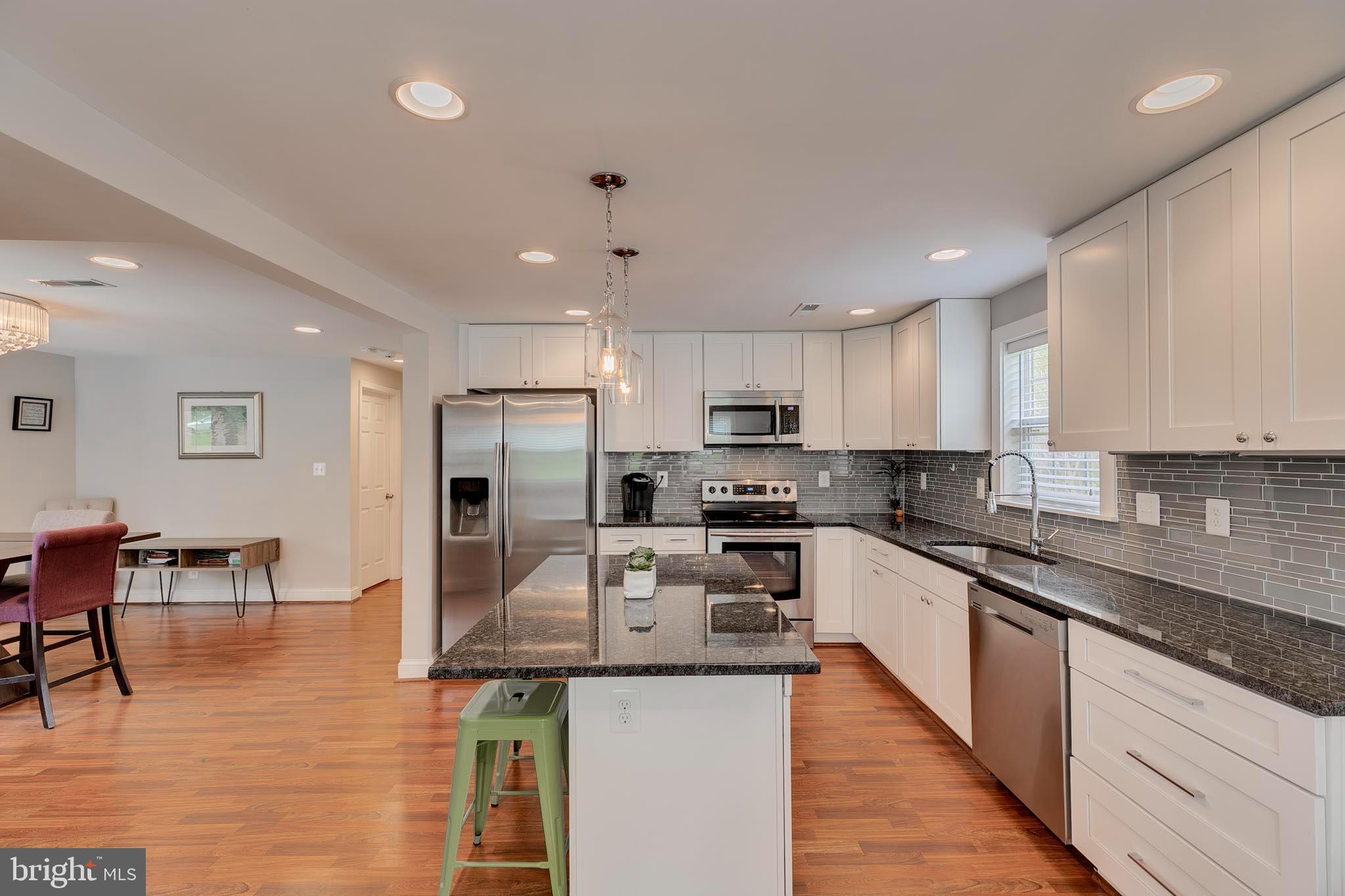 ELVATON ACRES - Residential